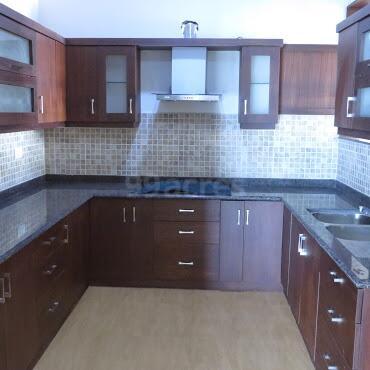 Water view 2100sqt 3bhk semi furnished PRESTIGE NEPTUNE COURTYARD flat Rent Marine Drive Kochi