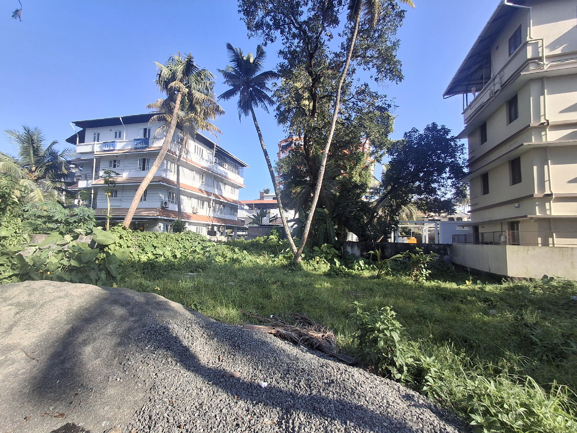 SEMI RESIDENTIAL LAND FOR SALE AT PALARIVATTOM NEAR GIRI PAI JEWELLERY