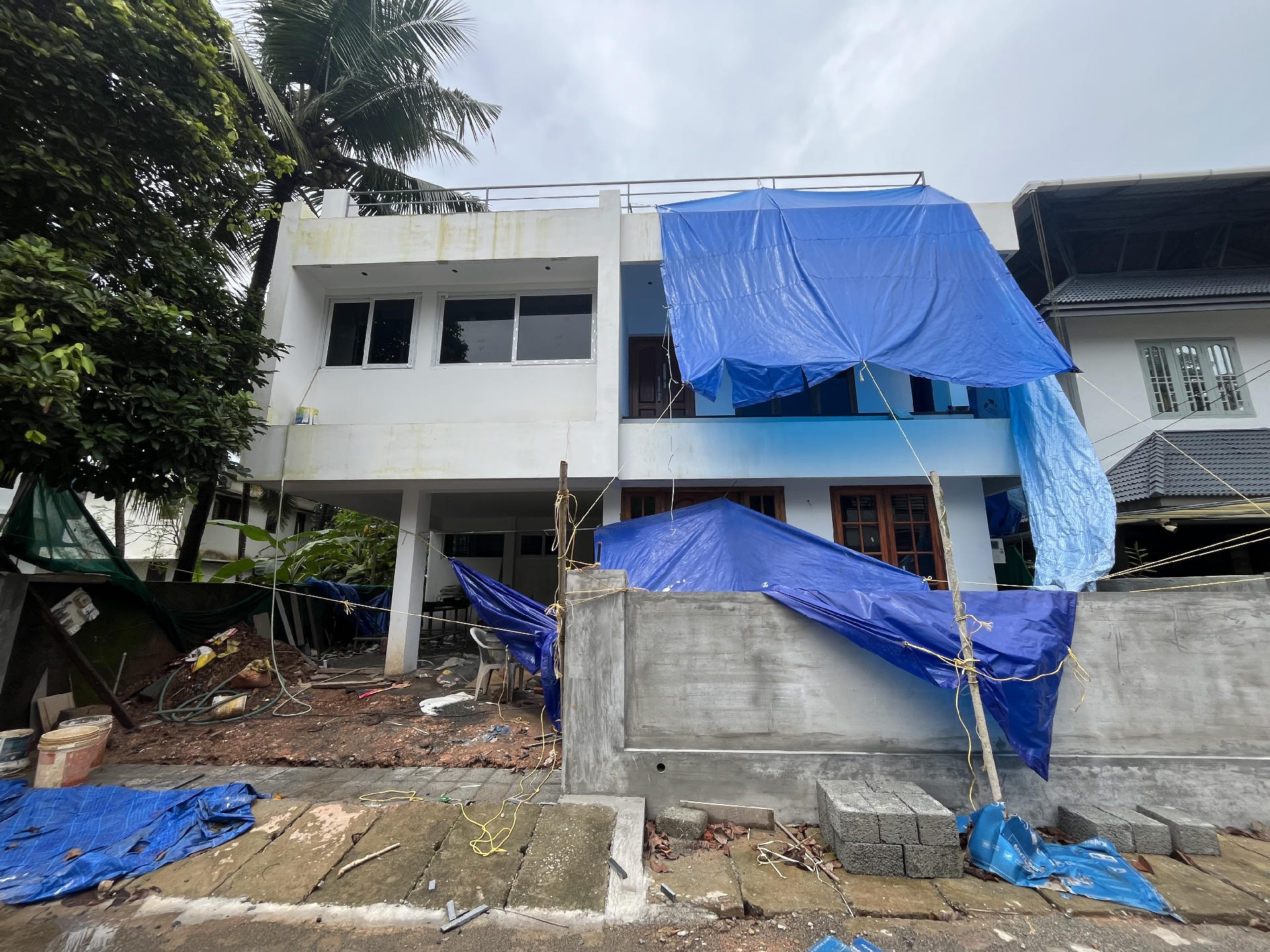 INDEPENDENT HOUSE FOR SALE AT KALAMASSERY NEAR HMT JUNCTION