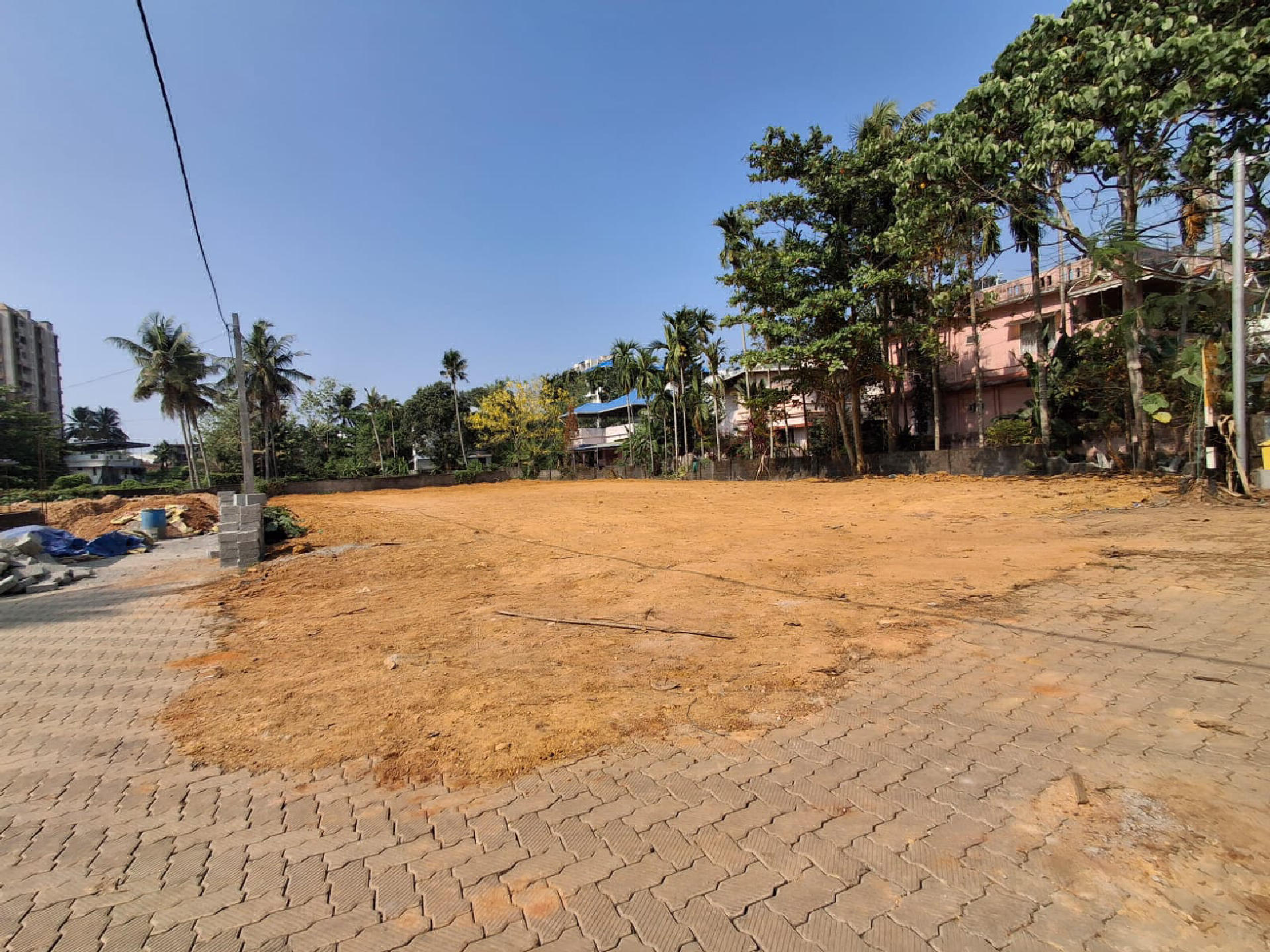 LAND FOR SALE AT CHITTETHKARA N