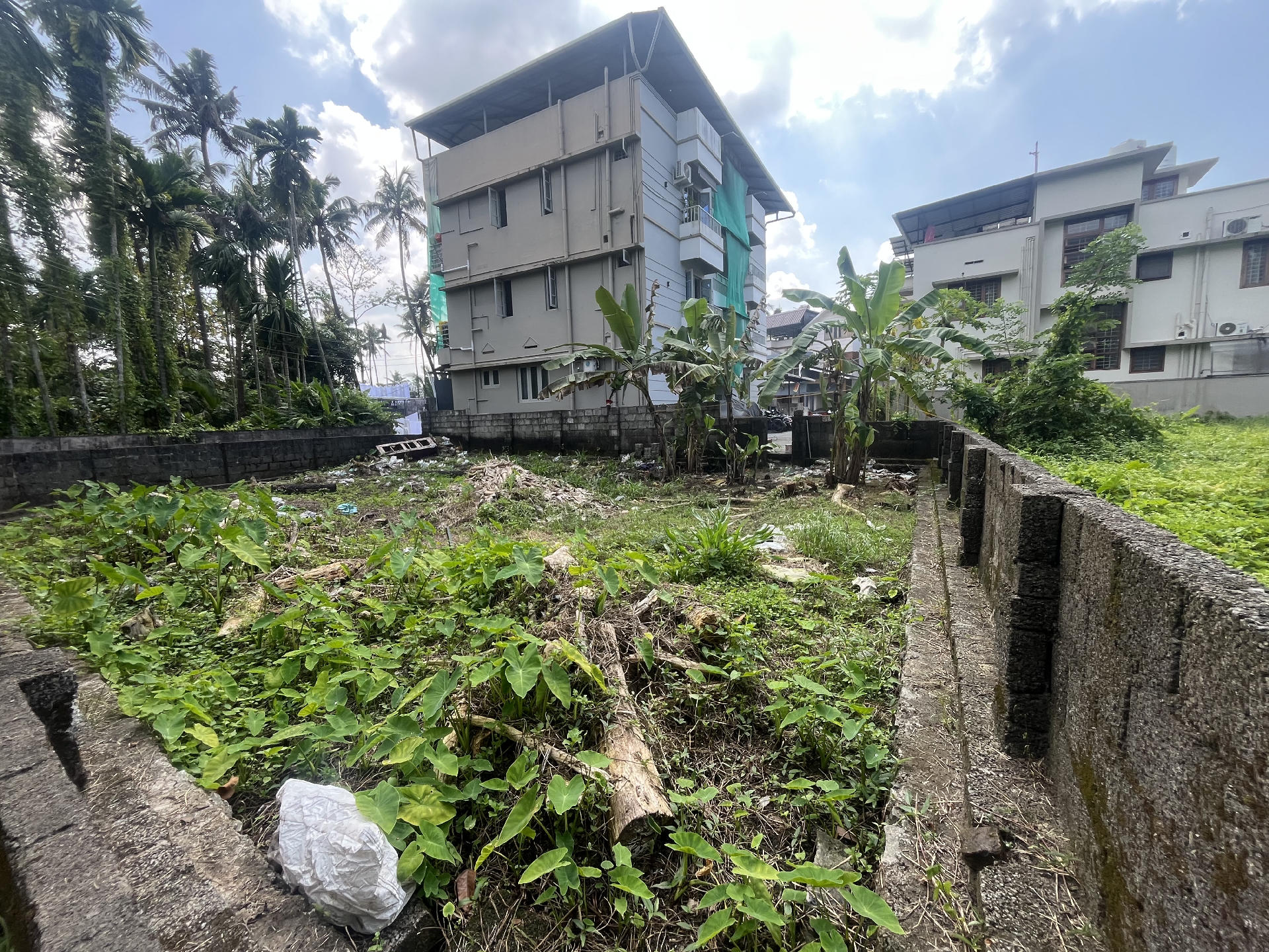 RESIDENTIAL LAND FOR SALE AT KADAVANTHRA