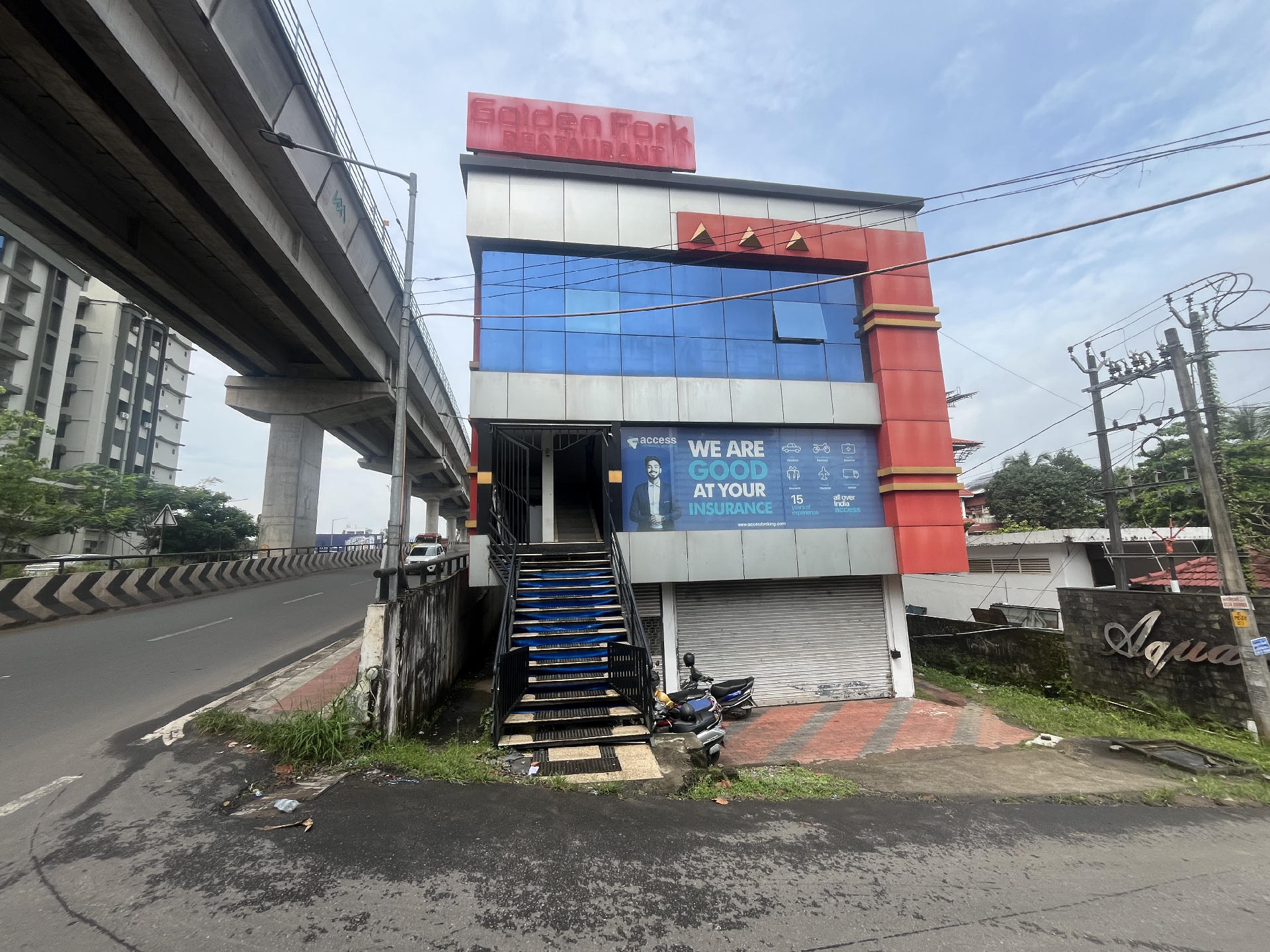COMMERCIAL BUILDING FOR SALE AT PETTA JUNCTION