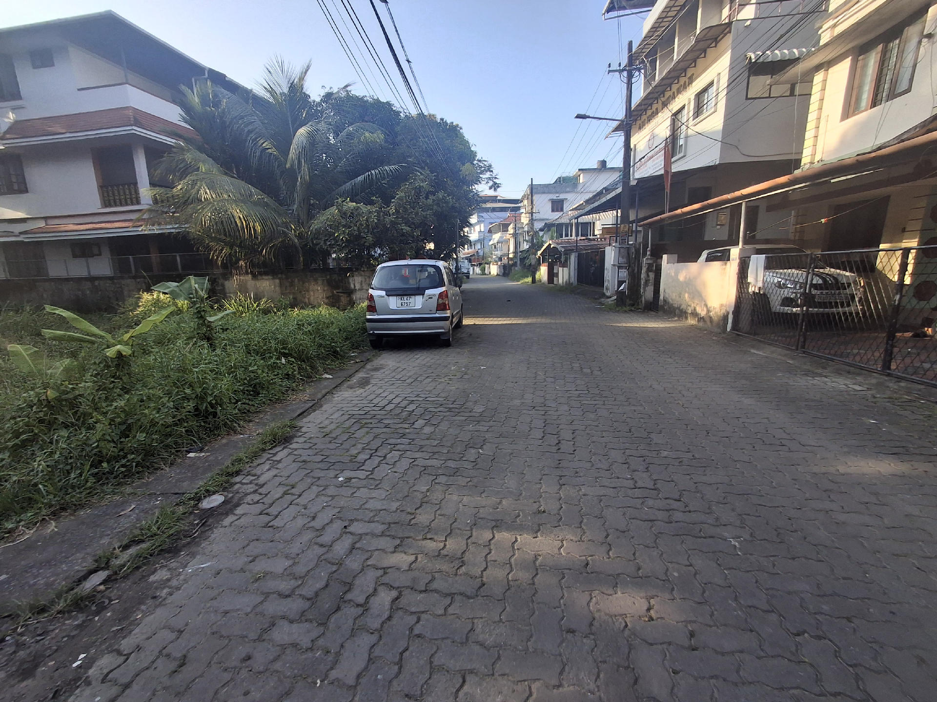 COMMERCIAL LAND FOR SALE AT SOUTH RAILWAY STATION