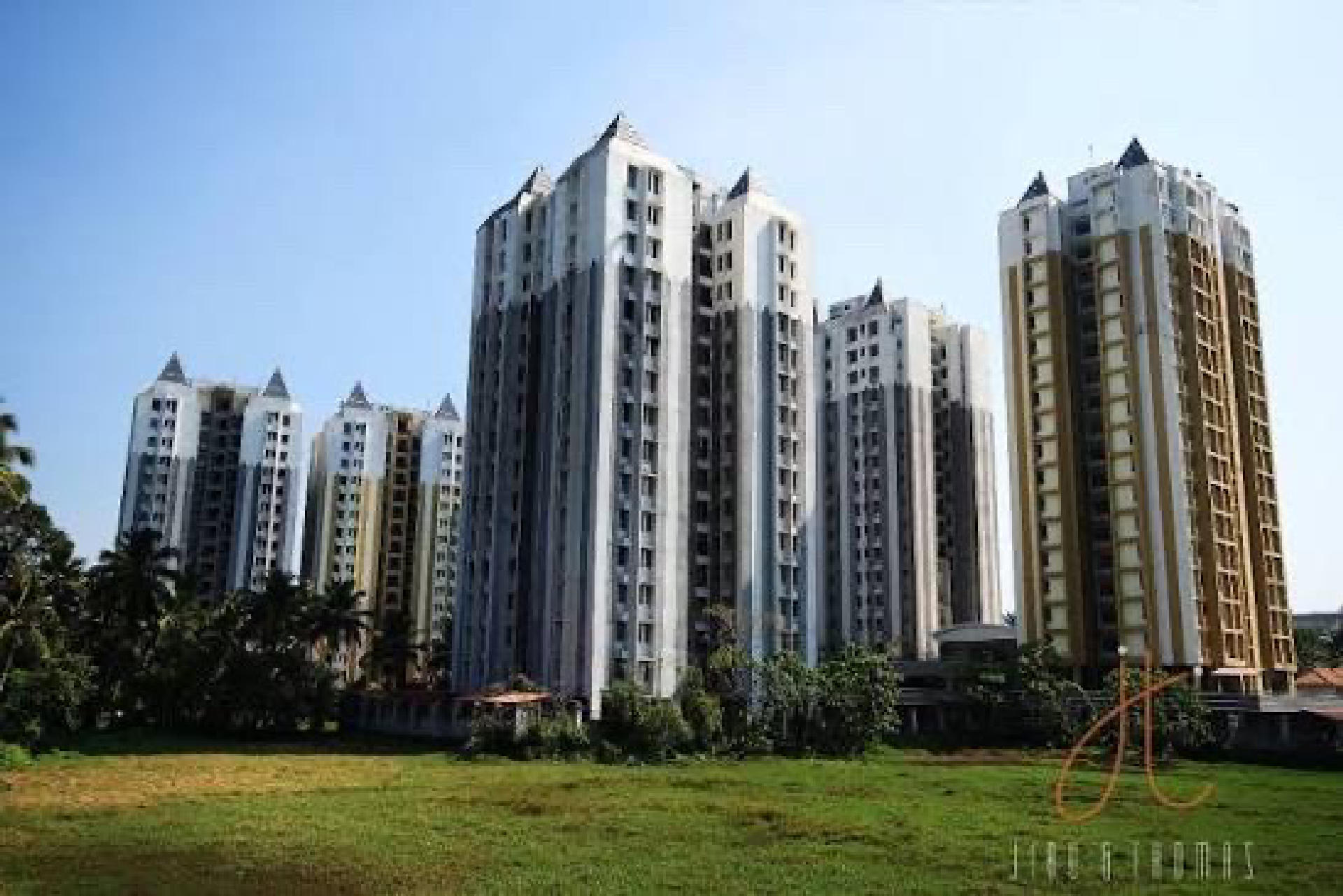 3BHK APARTMENT FOR SALE AT KAKKANAD PADAMUGHAL
