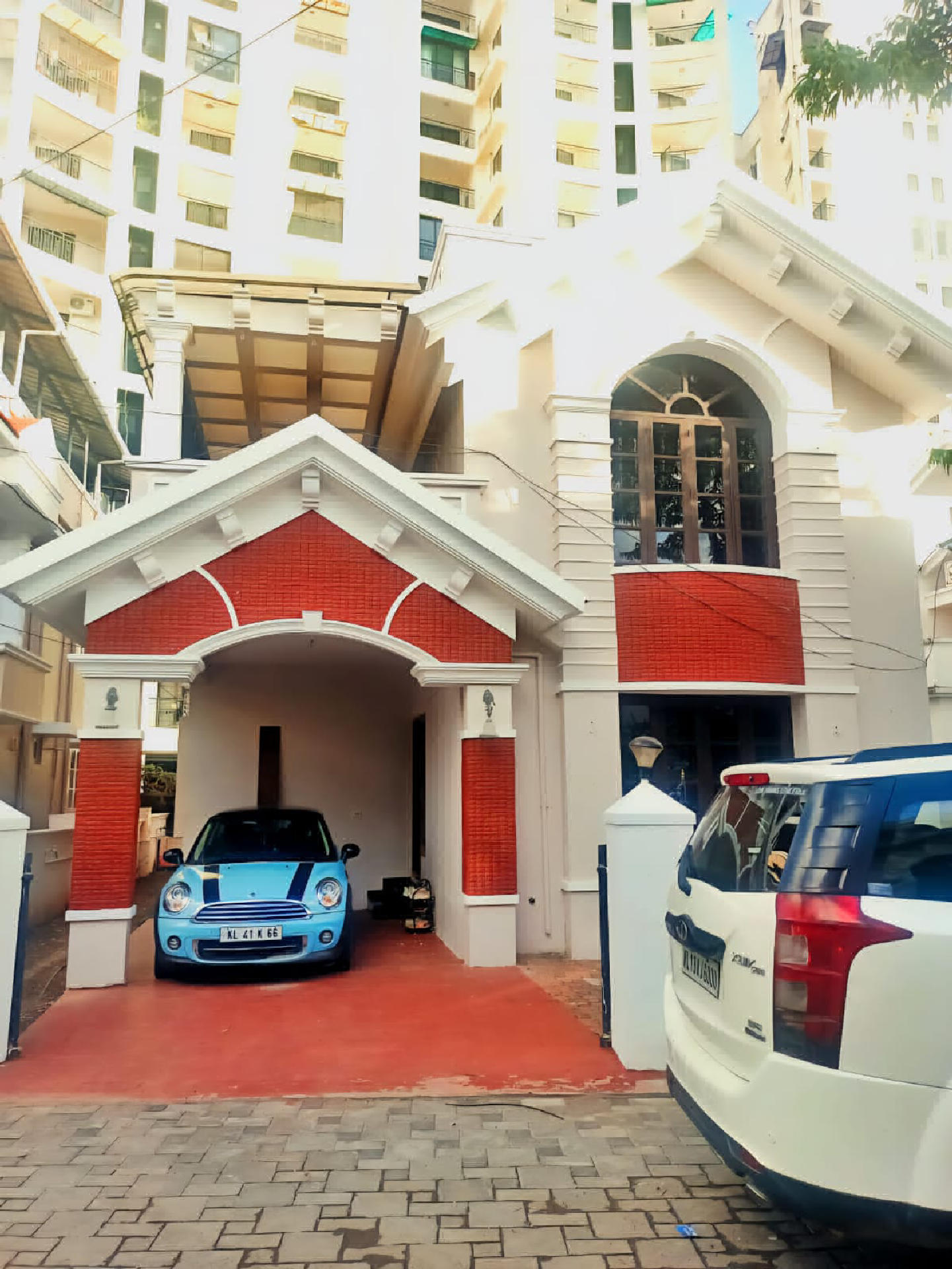 INDEPENDENT  VILLA/HOUSE FOR SALE