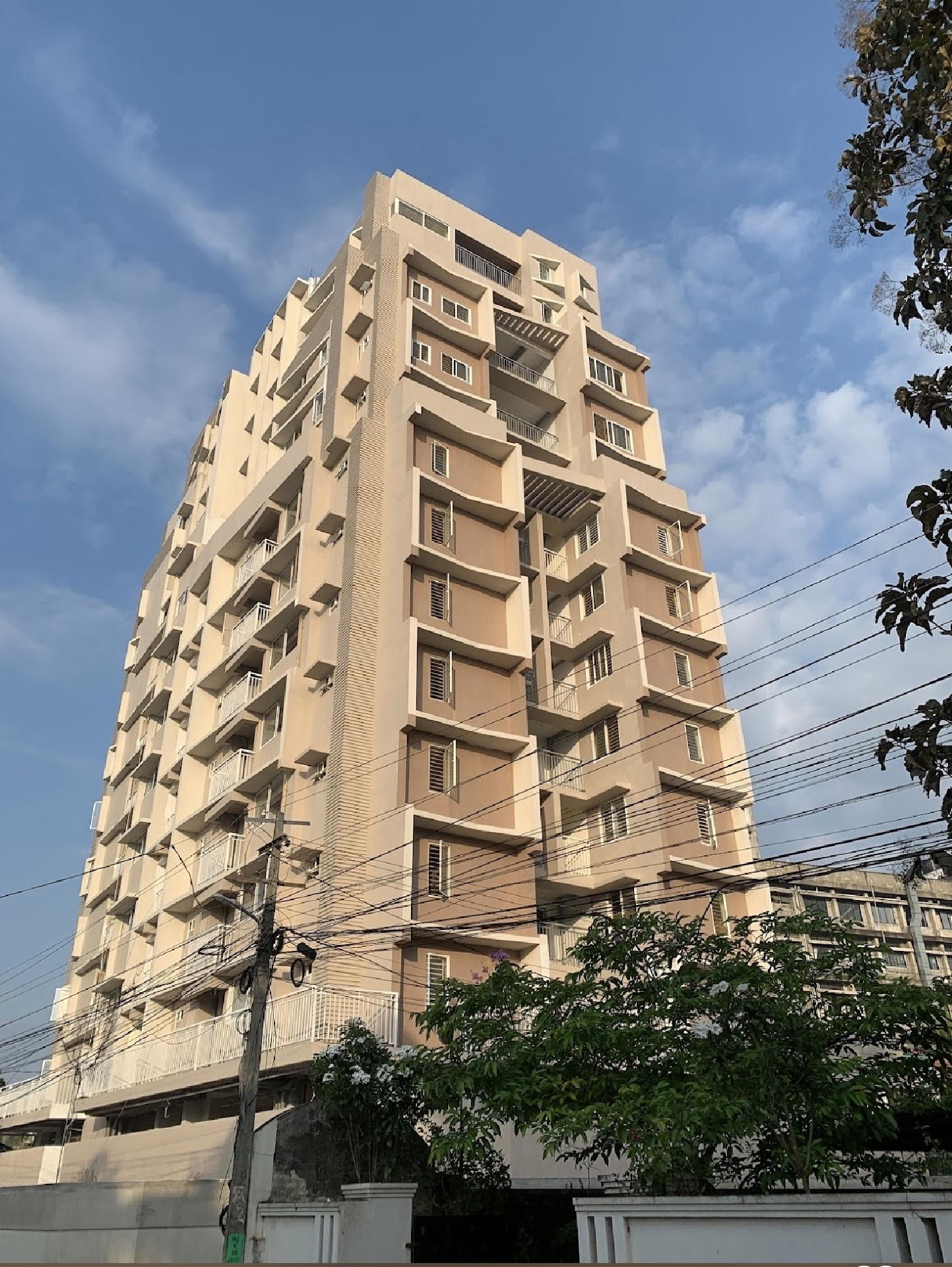 Flat/Apartment for Sale bmc college 3 bhk 1770 sqft