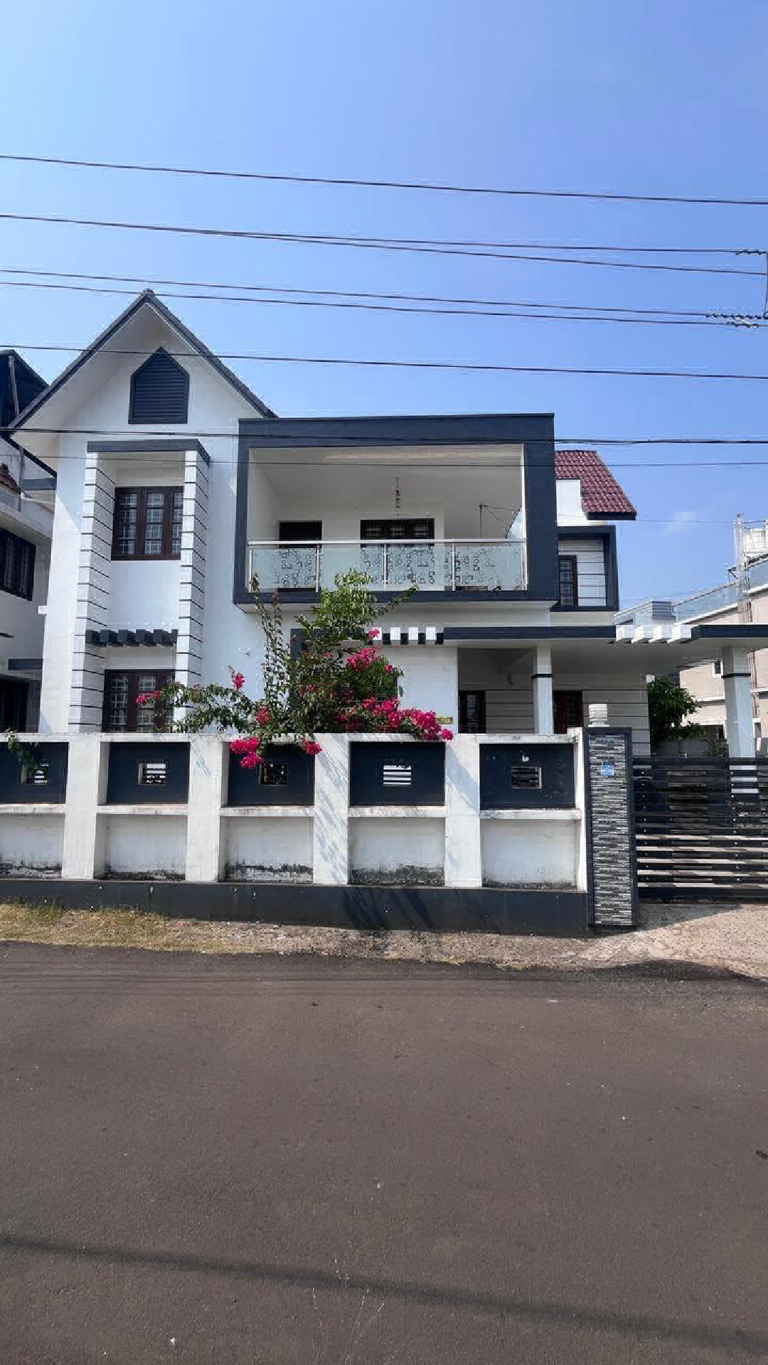 Independent House for Sale at kalamassery combara