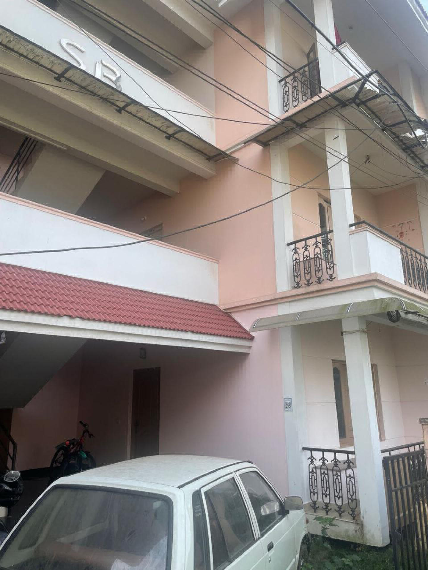 Flat/Apartment for Sale at Unichira