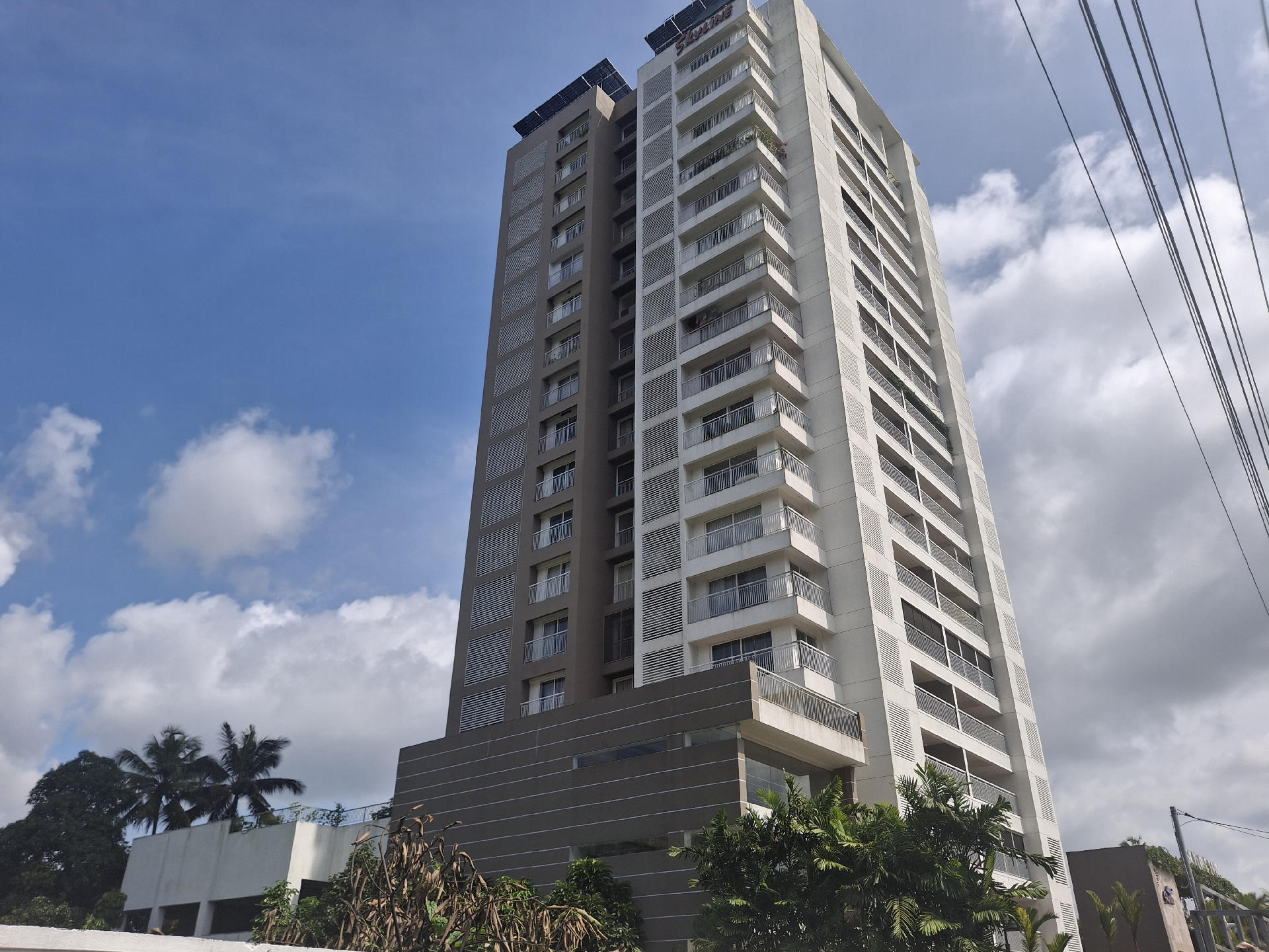 FLAT FOR SALE AT PALARIVATTON NEAR STADIUM