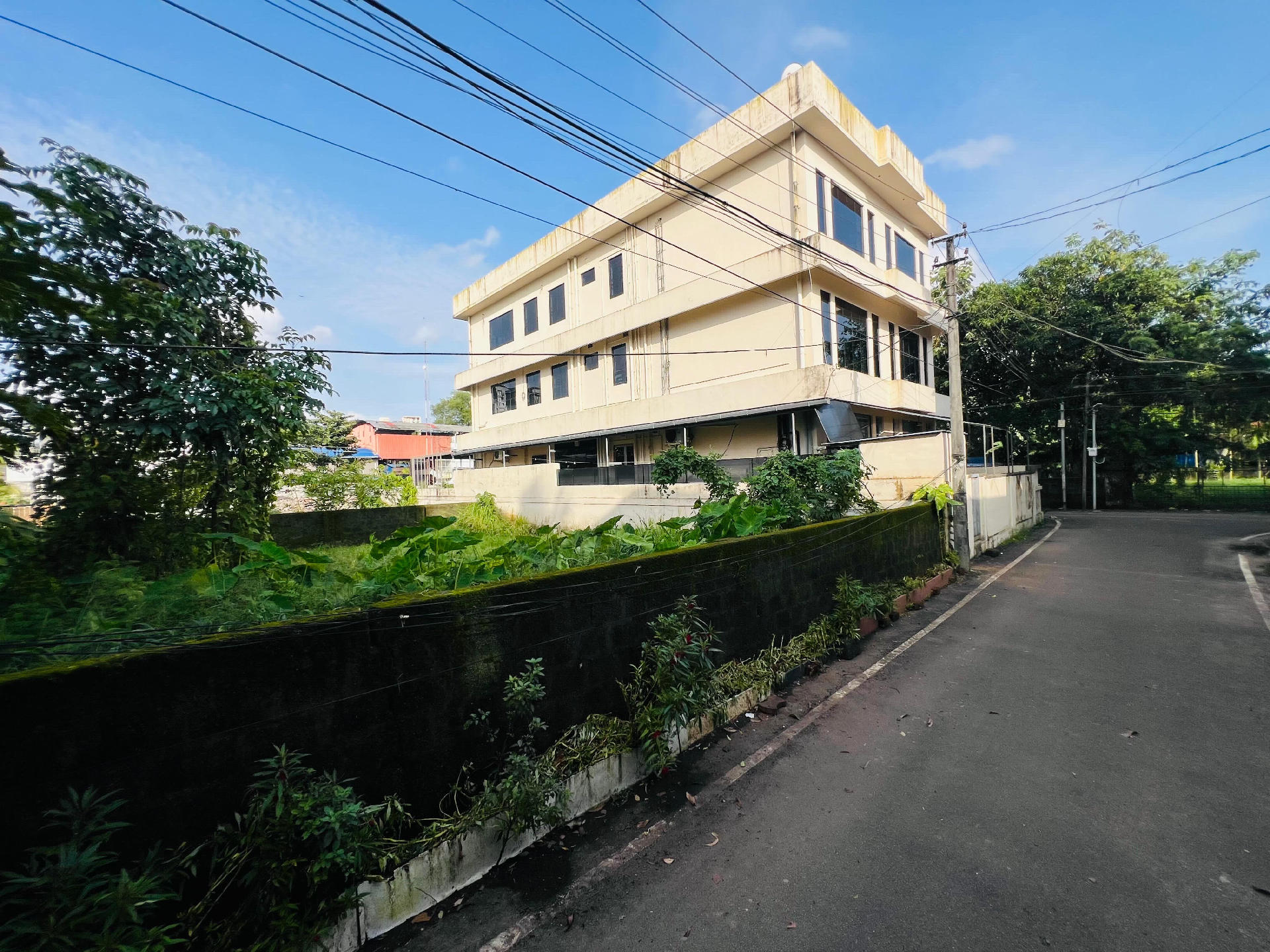 RESIDENTIAL LAND FOR SALE AT EDAPPALLY NEAR OBRON MALL