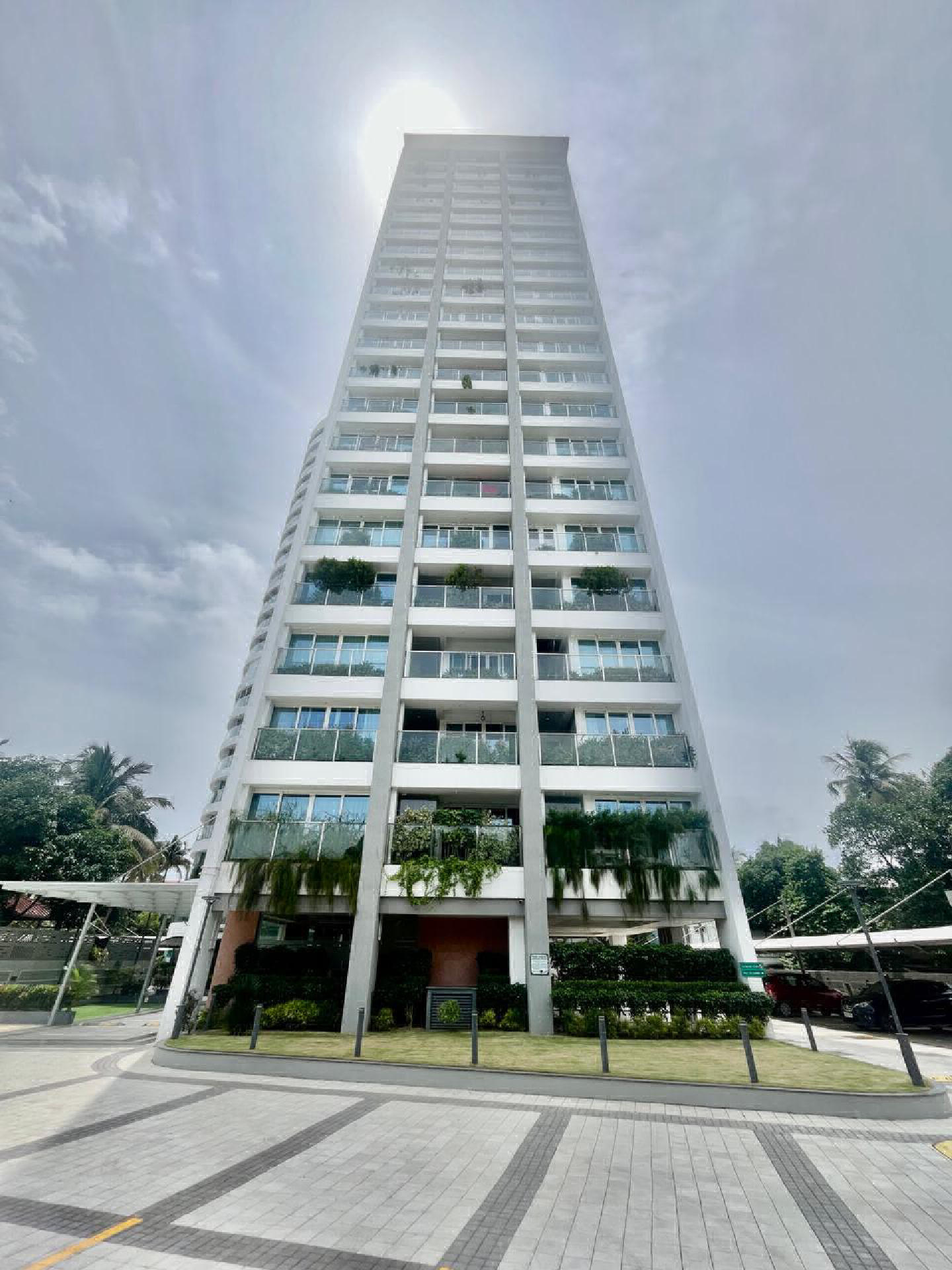 BRAND NEW FLAT FOR SALE PALARIVATTOM