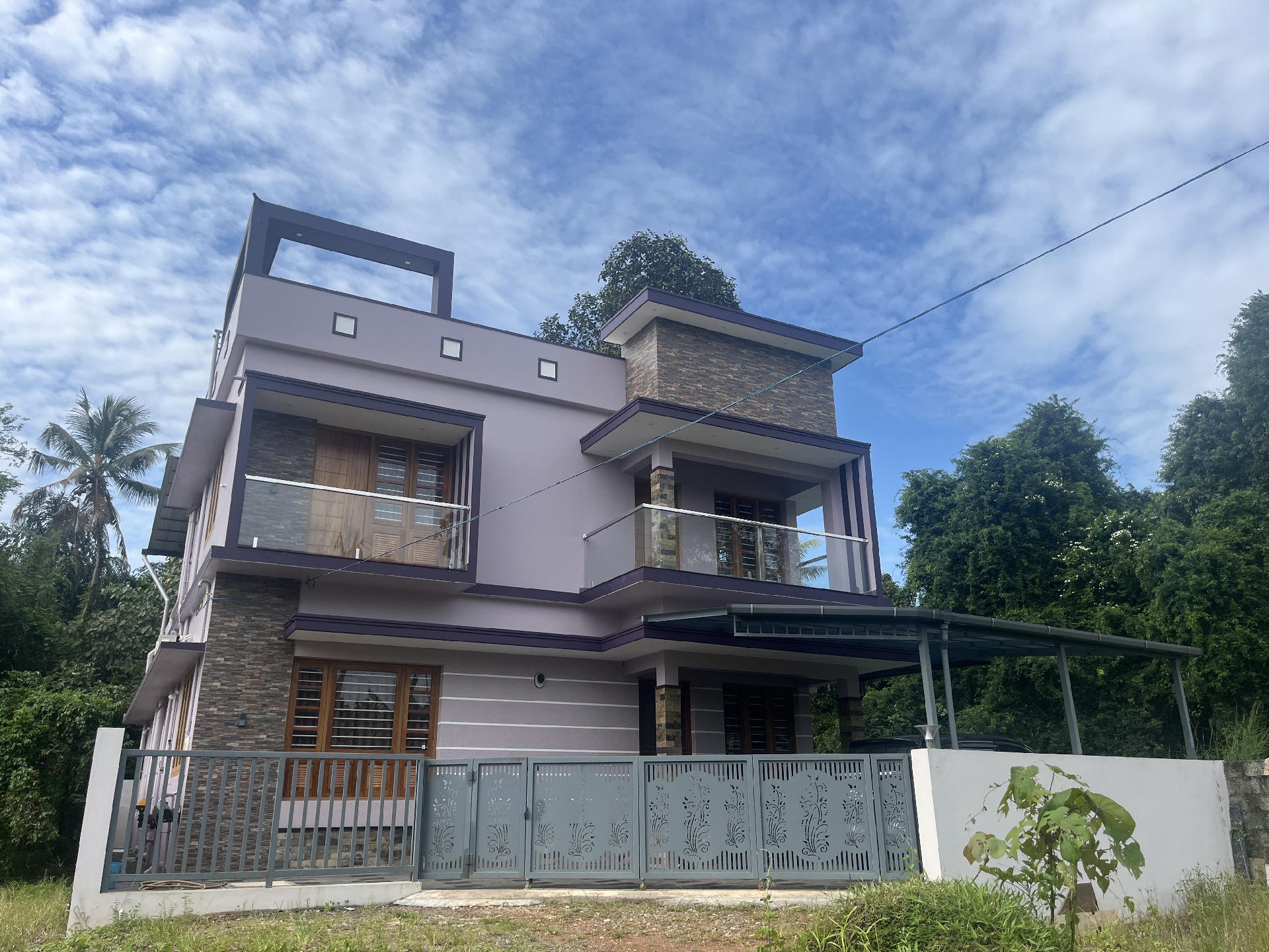 INDEPENDENT HOUSE FOR SALE AT KAKKANAD PALACHUVADU