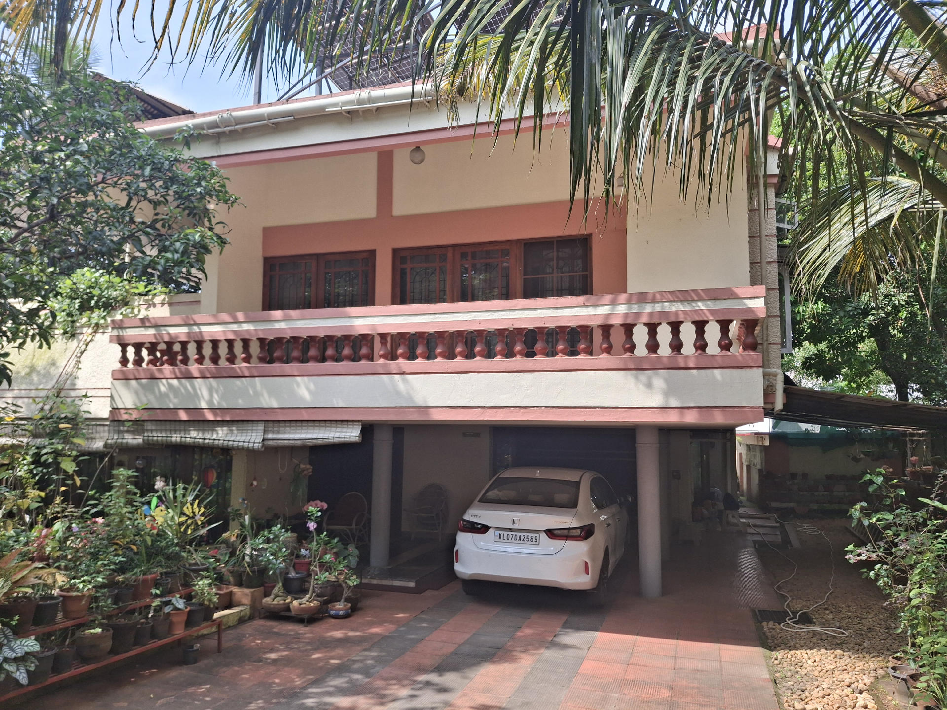 INDEPENDENT HOUSE FOR SALE AT PALARIVATTOM