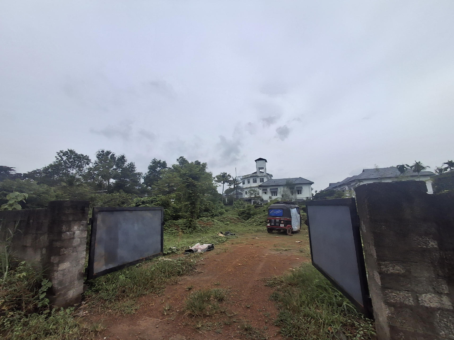 RESIDENTIAL LAND FOR SALE AT KANGARAPPADY