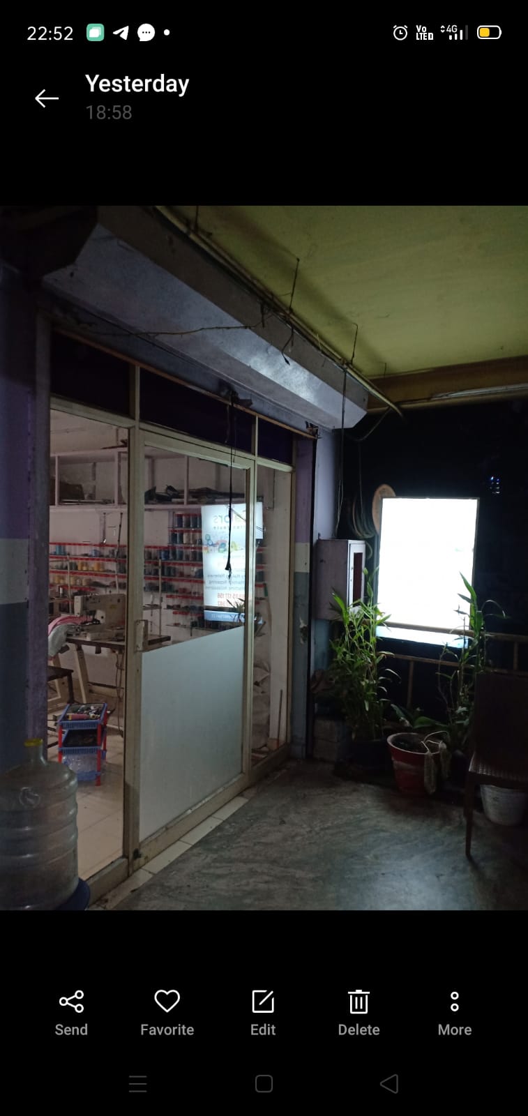 38.2 sqft 2 shutters for sale Thripunithura town.Near statue Jn.