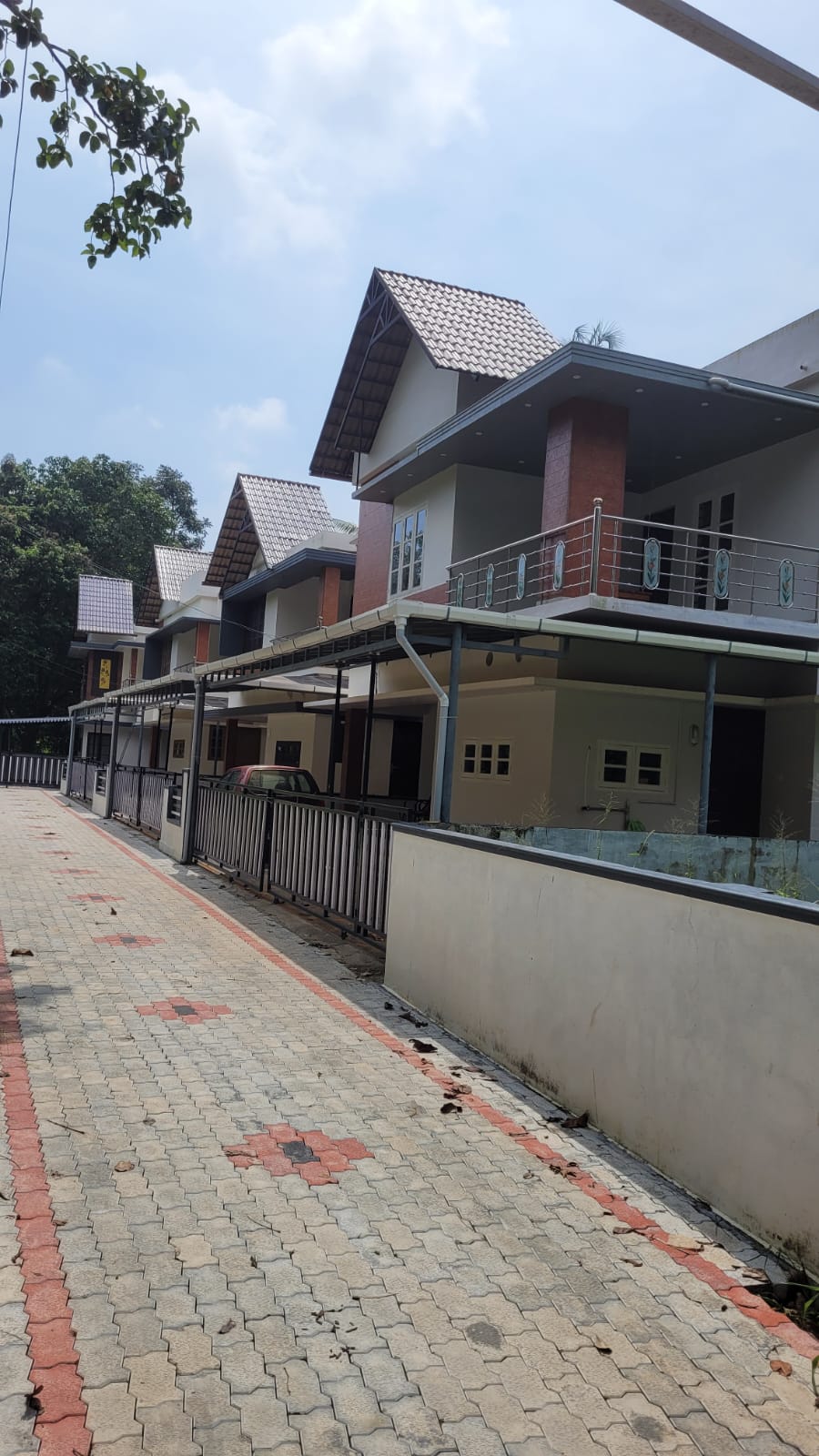 Villas for sale at Udayamperoor,