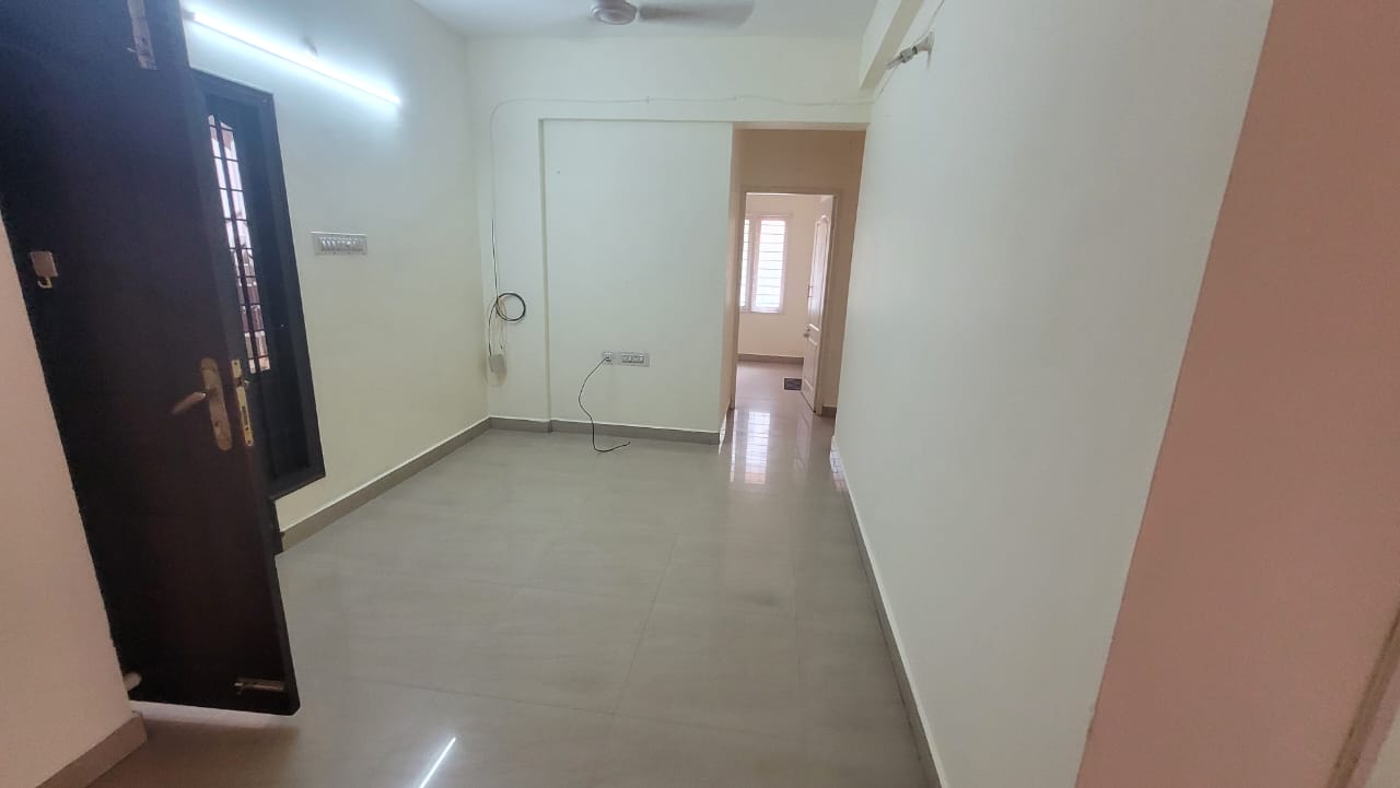 1422 sqft  3BHK flat for sale near SN Jn ,Thripunithura.