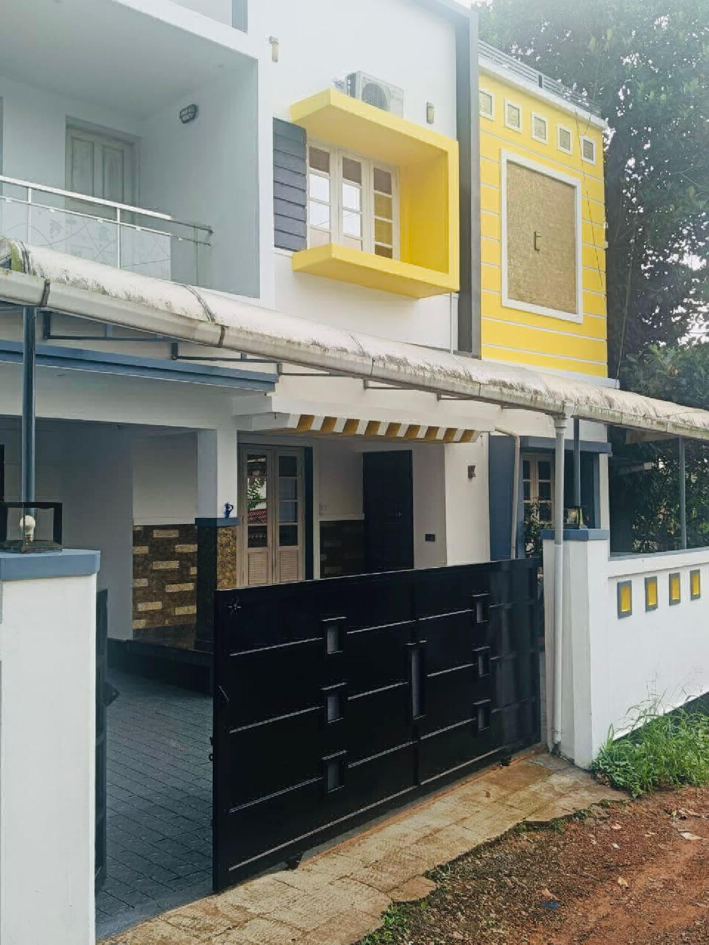 5 cent plot with1560 sqft 4 bhk house for sale at  Thevakkal, Kakkanad