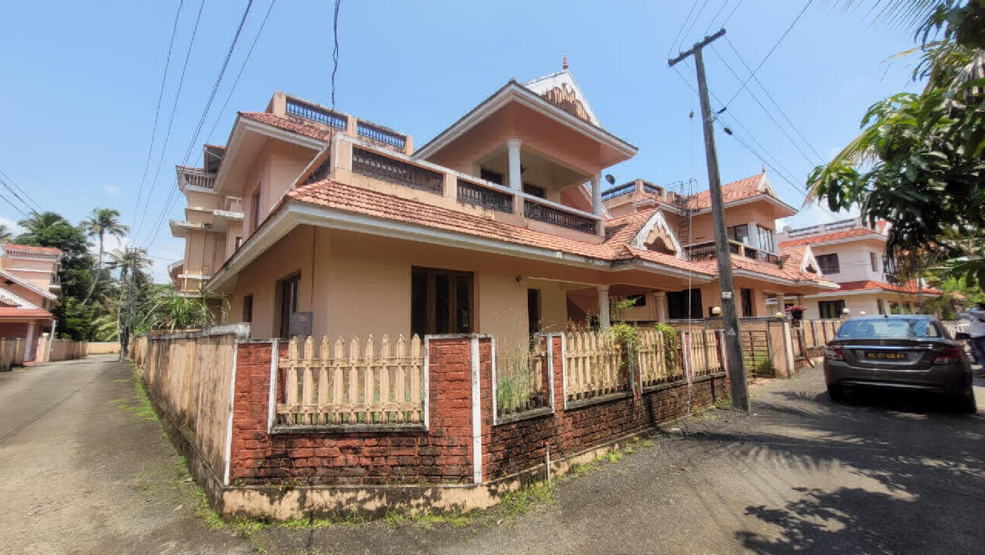 5 cent plot with 3BHK gated community villa for sale at Udayamperoor.