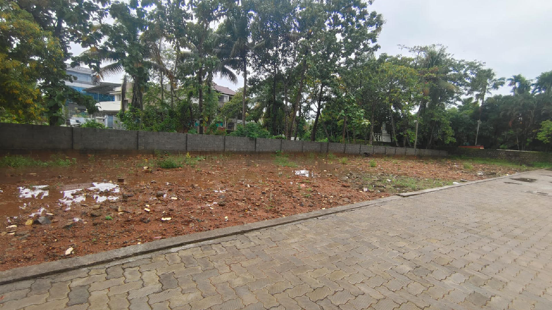 3 to 6 cents of  residential plot for  sale at Vyttila