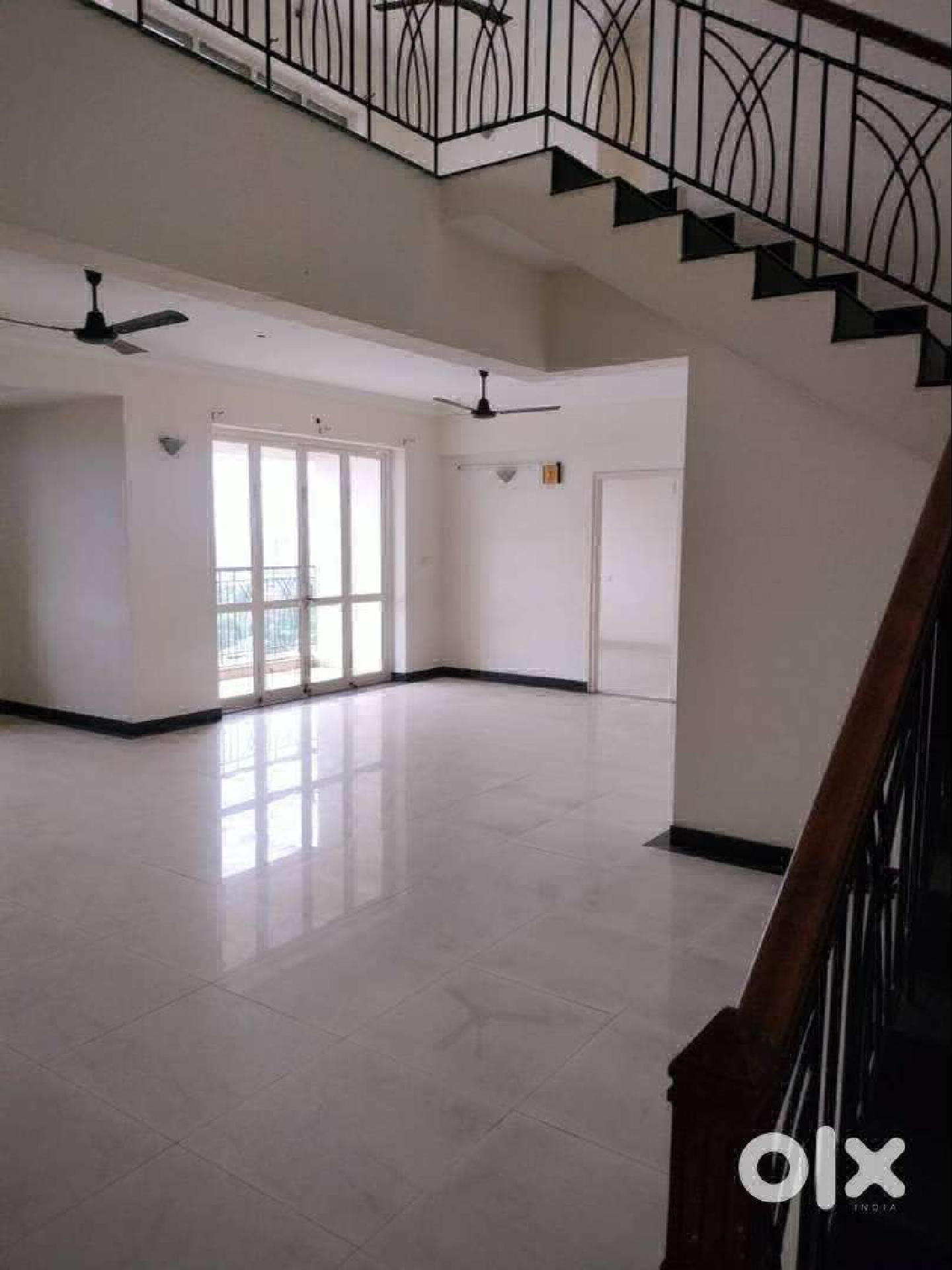 3140 sq.ft, 4BHK duplex flat sale at Kathrikadav , Kochi.