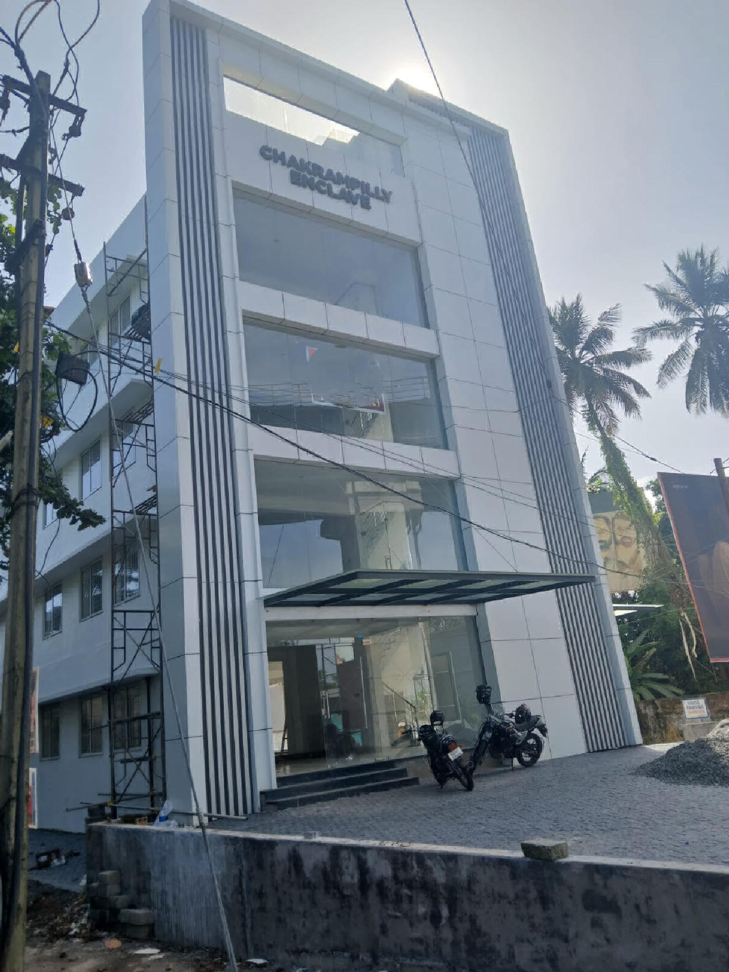 10850 sqft (2170*5) 5 storey commercial building for rent at Chambakkara.