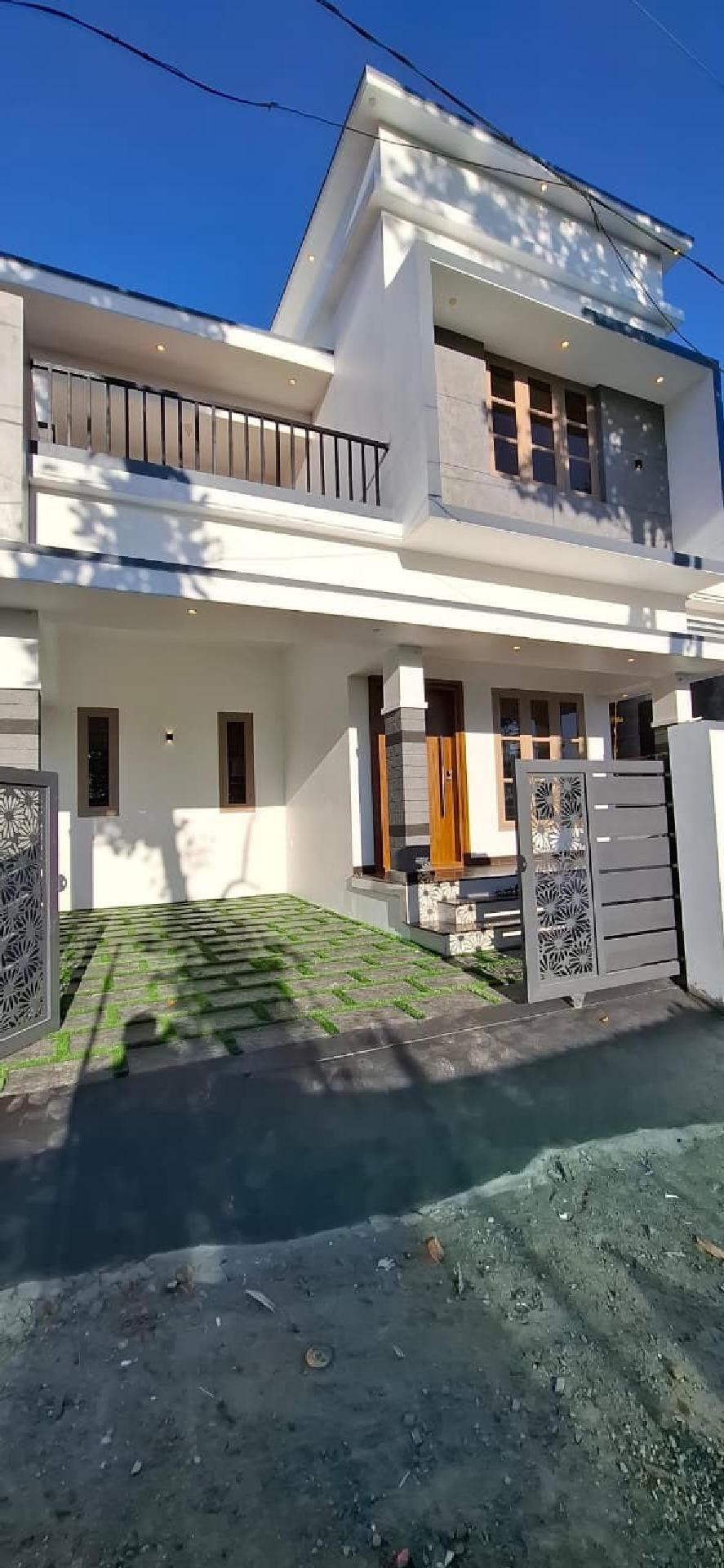 3.630 centplot with 1700 sqft 3bhk house for sale at Kureekkad