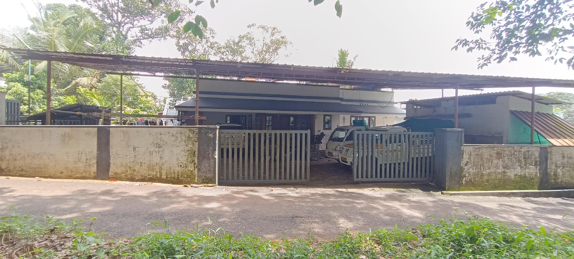 1690 sq ft 3BHK House for sale at Puthenkuriz, Choondy.