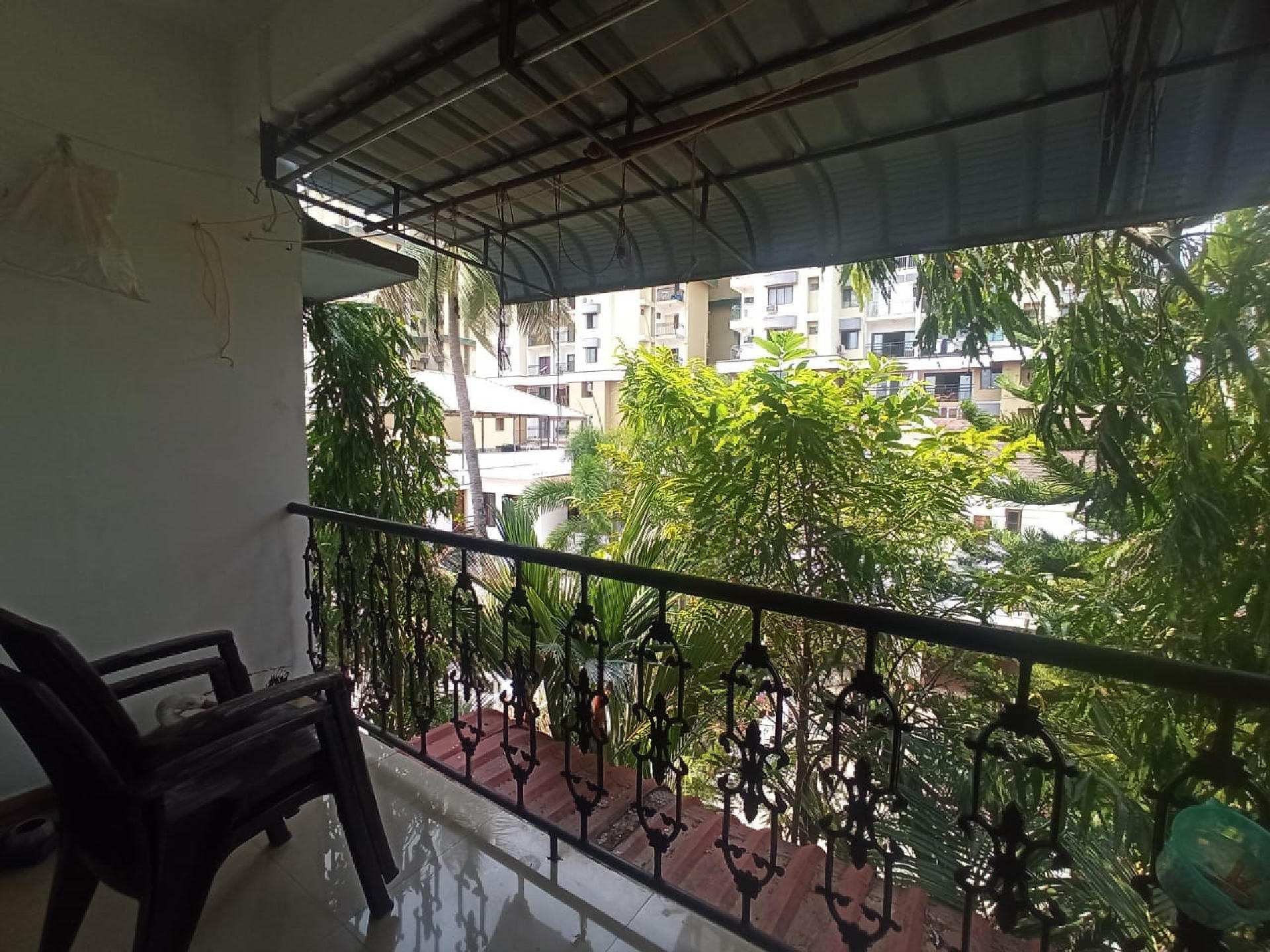 960 sqft 2 bhk Flat for sale at Kadavanthra