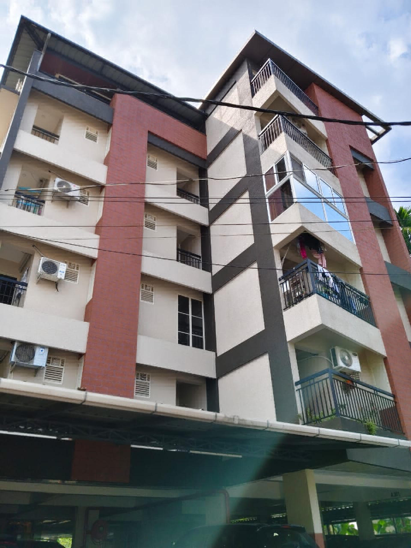 930 sqft 2bhk 2 bath unfurnishednew  flat for sale atPalarivattom