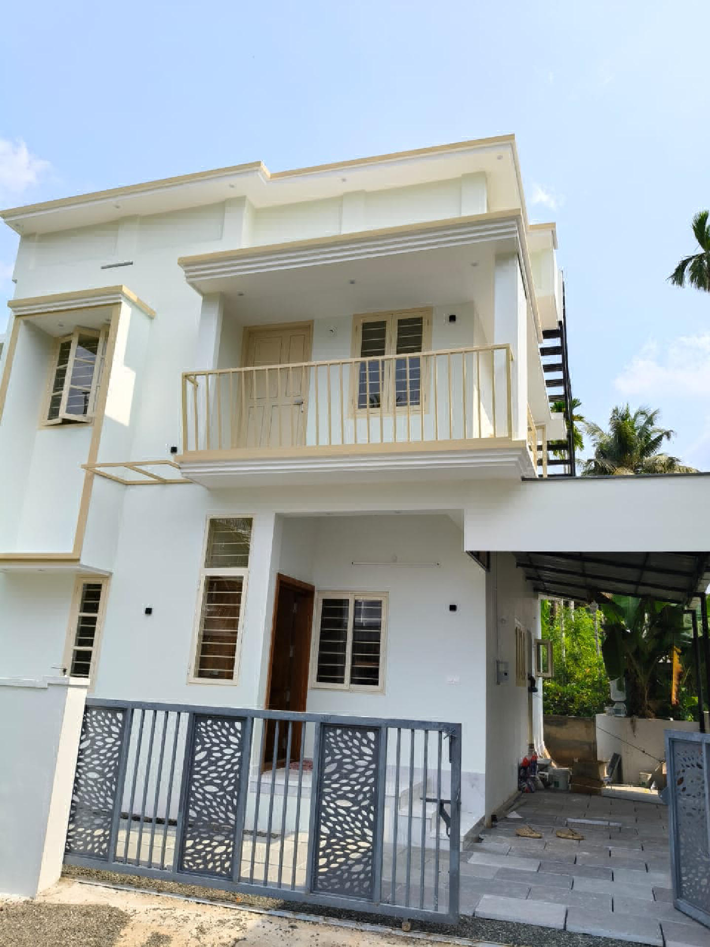 3.150 cent plot with 1350 Sqft 3bhk house for sale at Udayamperoor