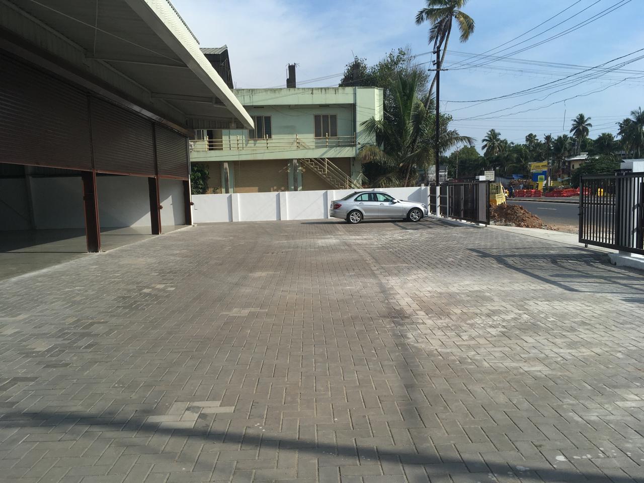 37.5 cent plot with 8750 sqft  Showroom for sale at Aroor.