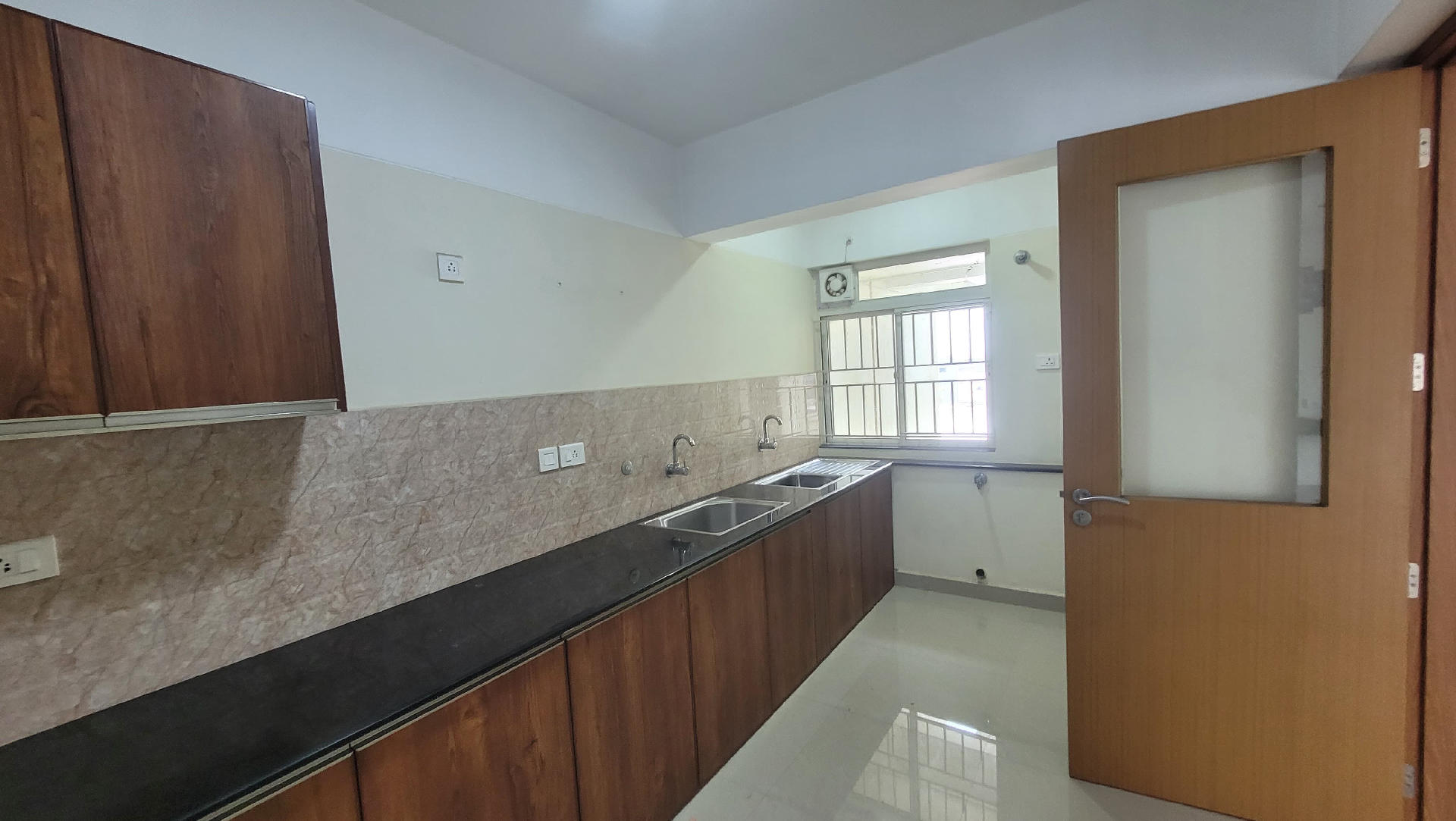 Flat/Apartment for Sale at Vadakkekotta