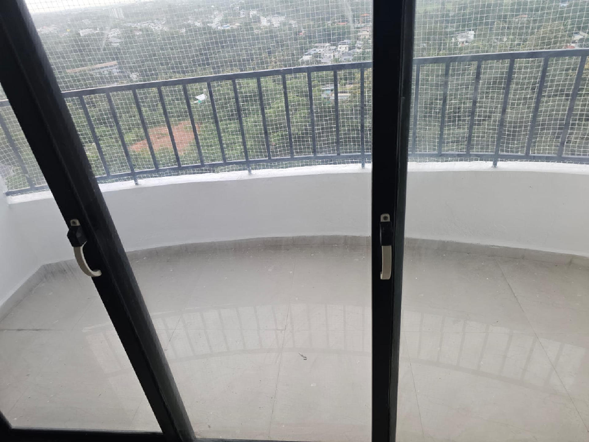 1692 sqft 3 Bhk flat for sale at Thengodu, Kakkanad.