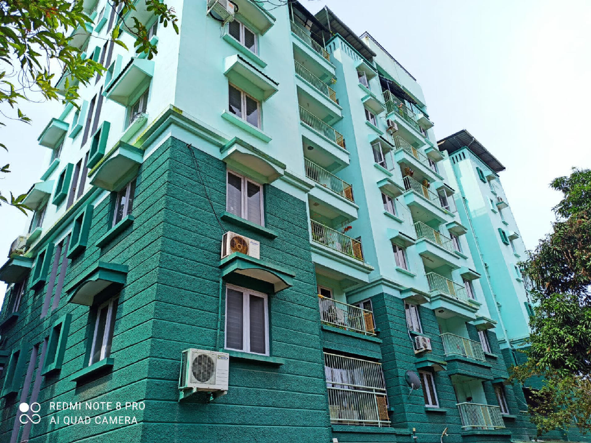1300 sqft 3BHK flat for sale at NF Gate ,Thripunithura.
