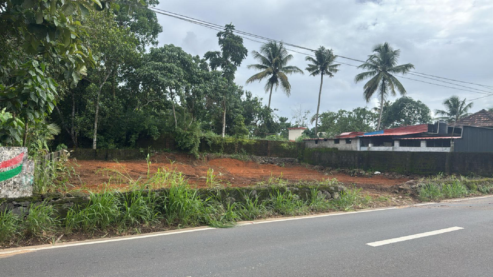 10.6 cents  commercial plot for sale at Kakkanad.