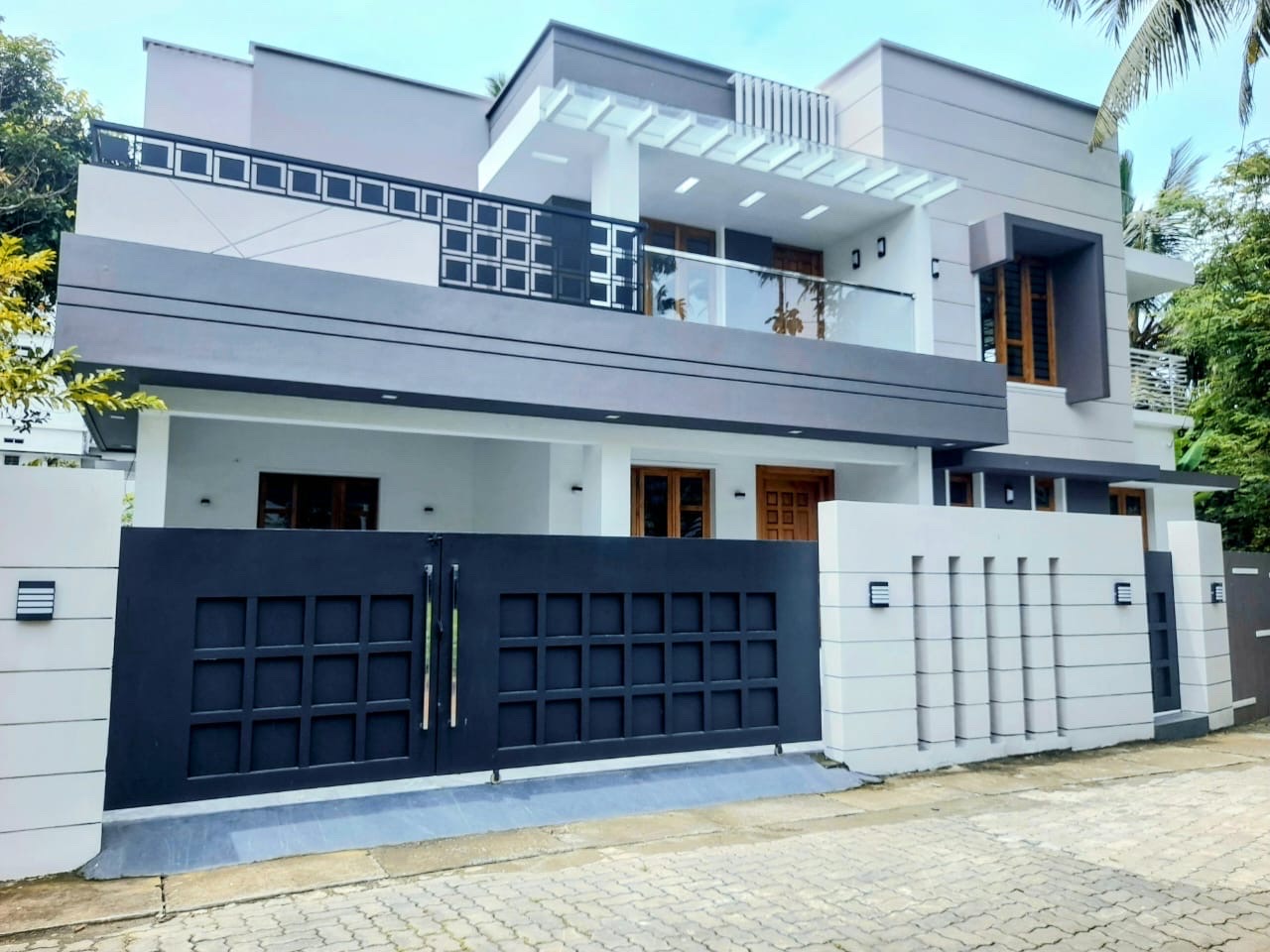 Independent House for sale at Thrippunithura, Thrippunithura