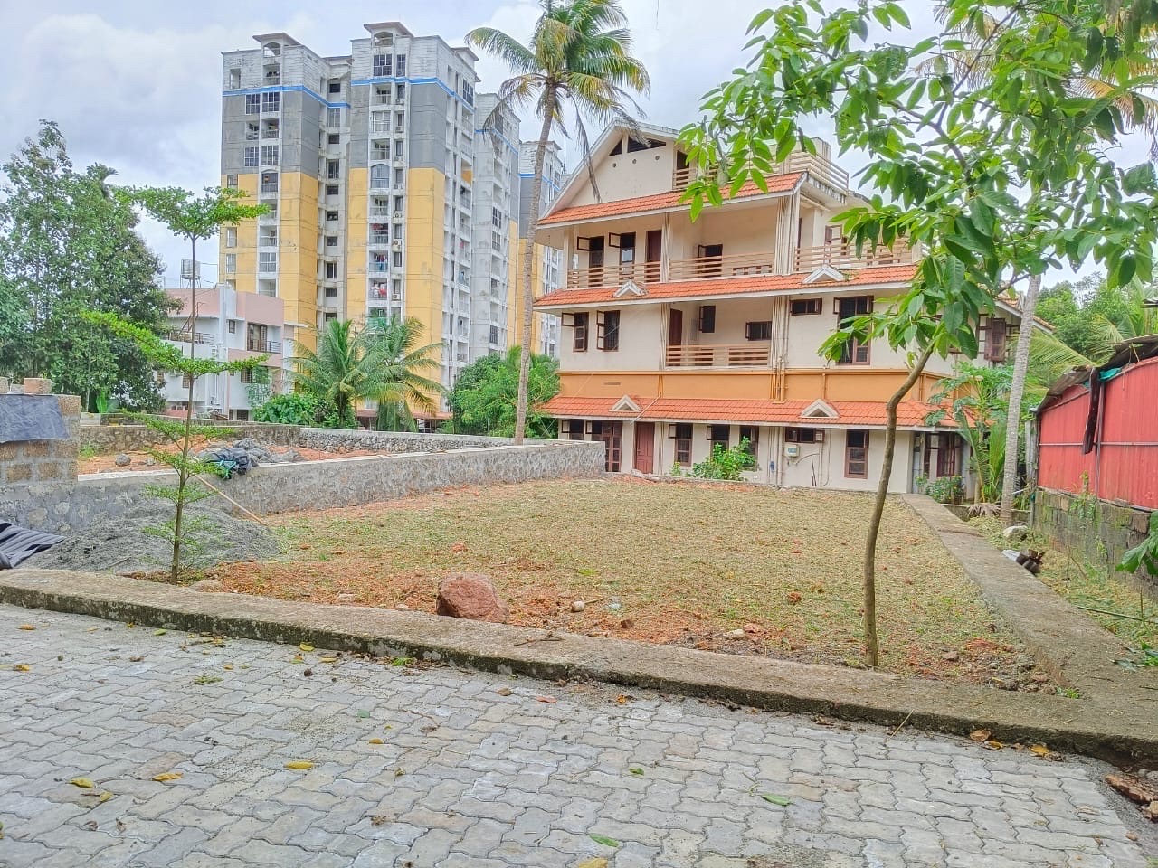 Land / House Plot for sale at Chitethukkara, Vazhakkala