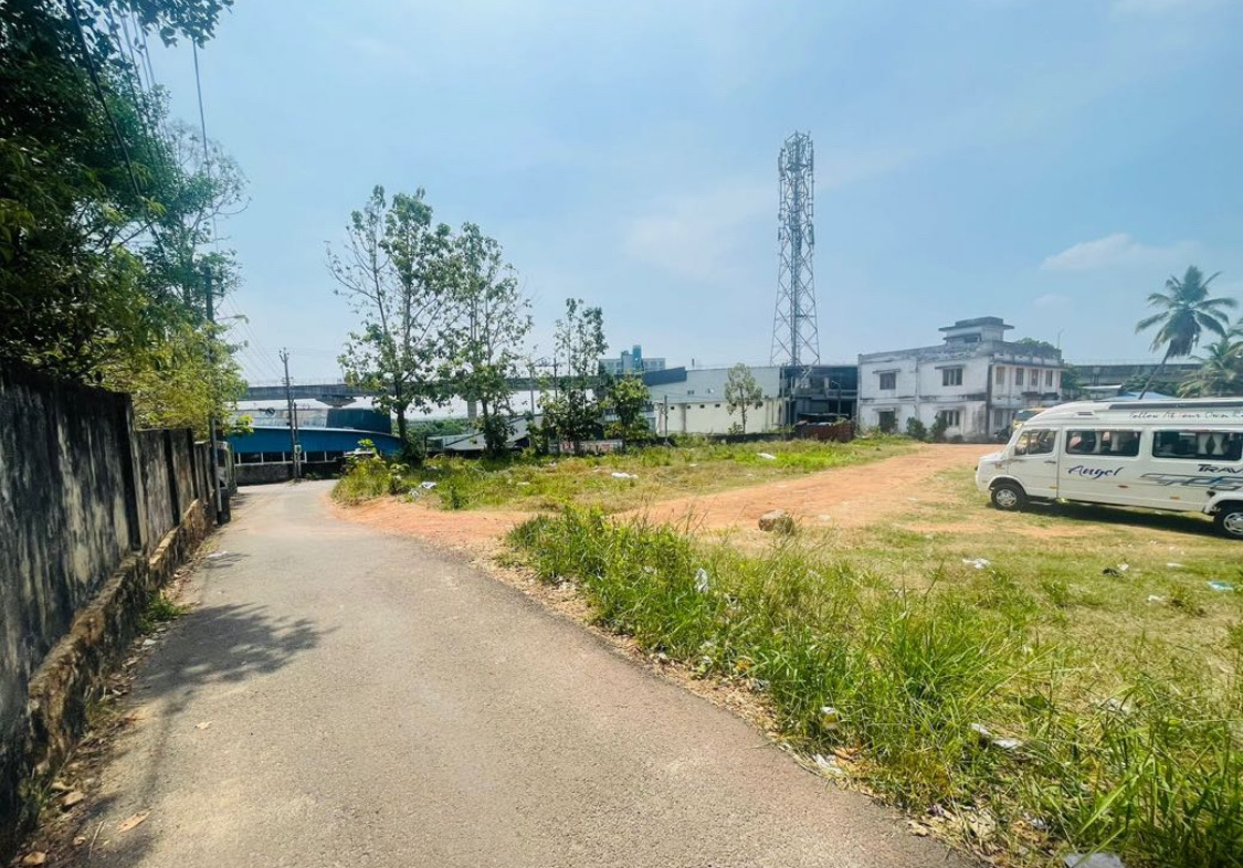 Commercial Land for sale at HMT Colony, Kalamassery