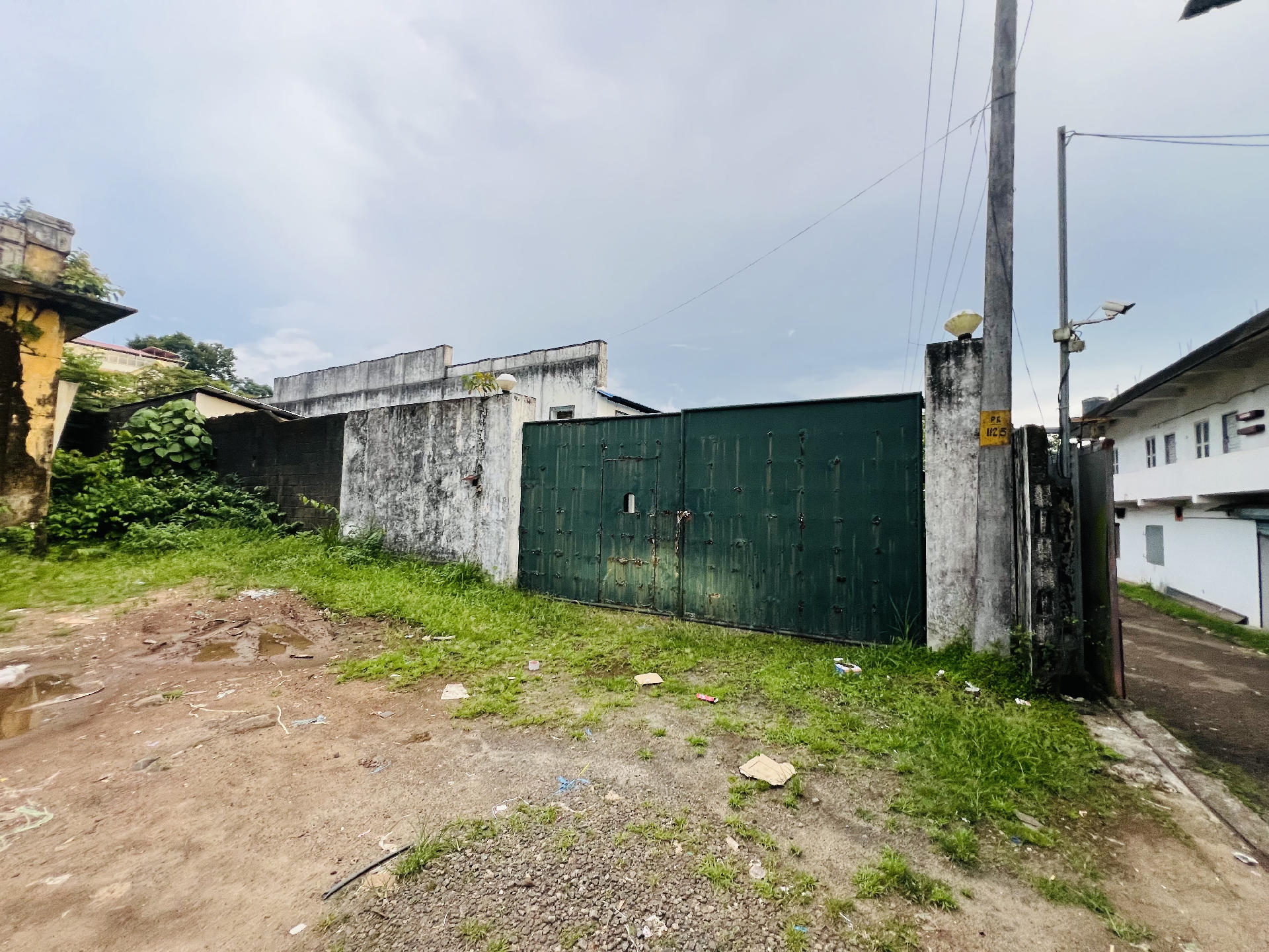 Godown/Warehouse for sale at Thottakkattukara, Kadungalloor