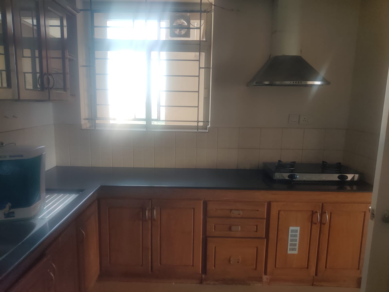 Fully furnished flate for rent at kakkanad