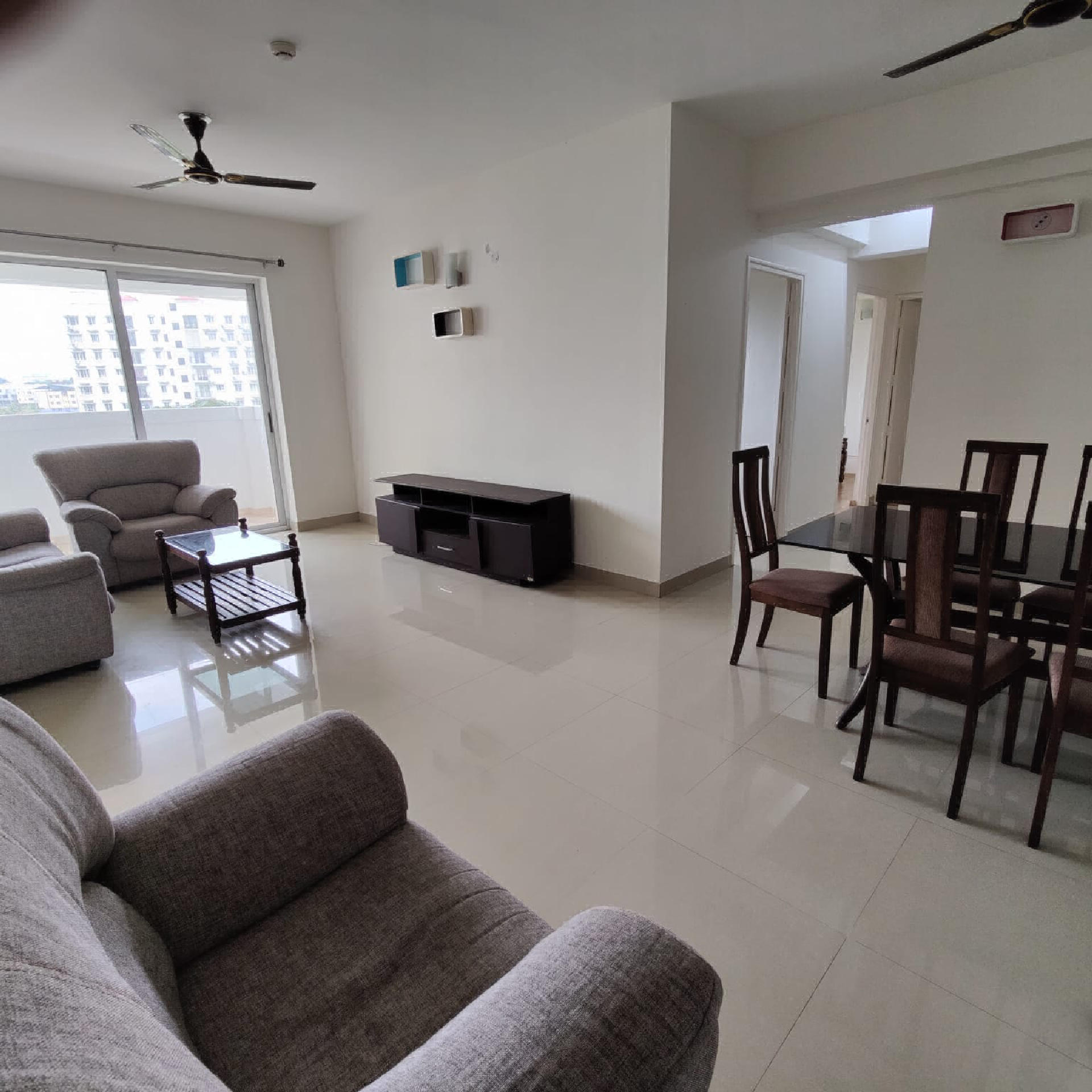 3 bhk Flat for sale at DLF