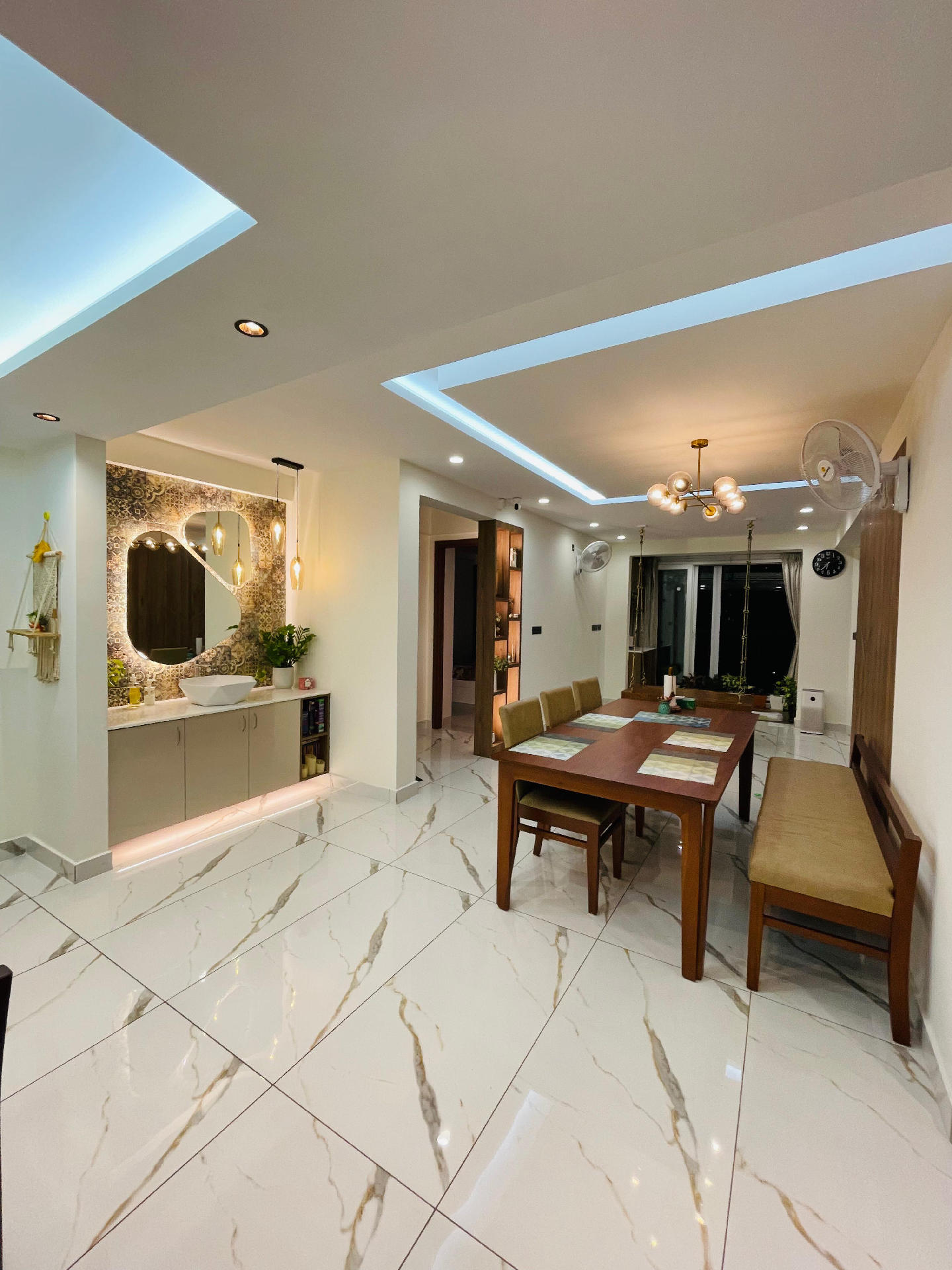 FULLY FURNISHED PREMIUM 4BHK FOR SALE IN PALARIVATTOM