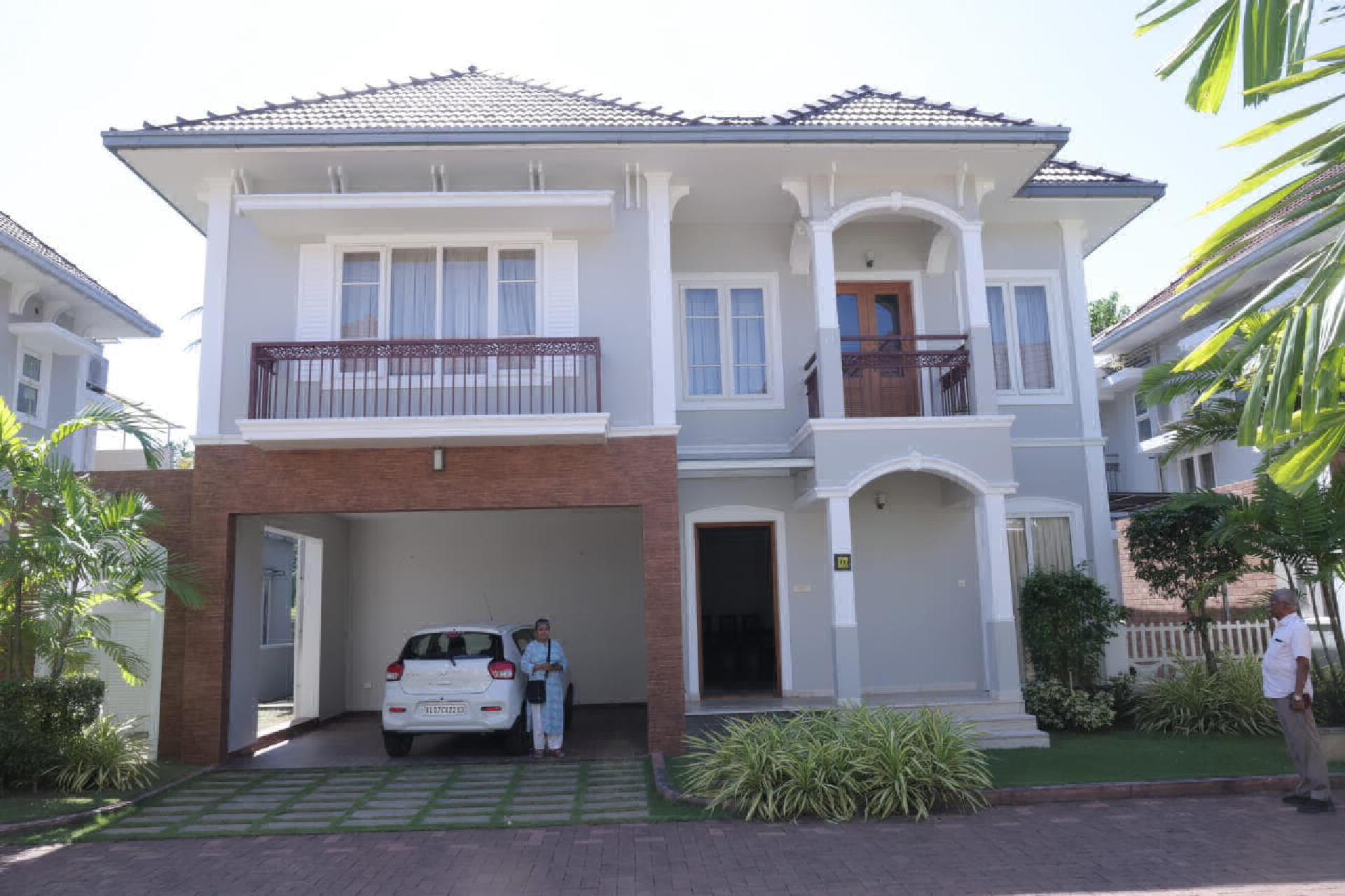 Gated villa for Rent