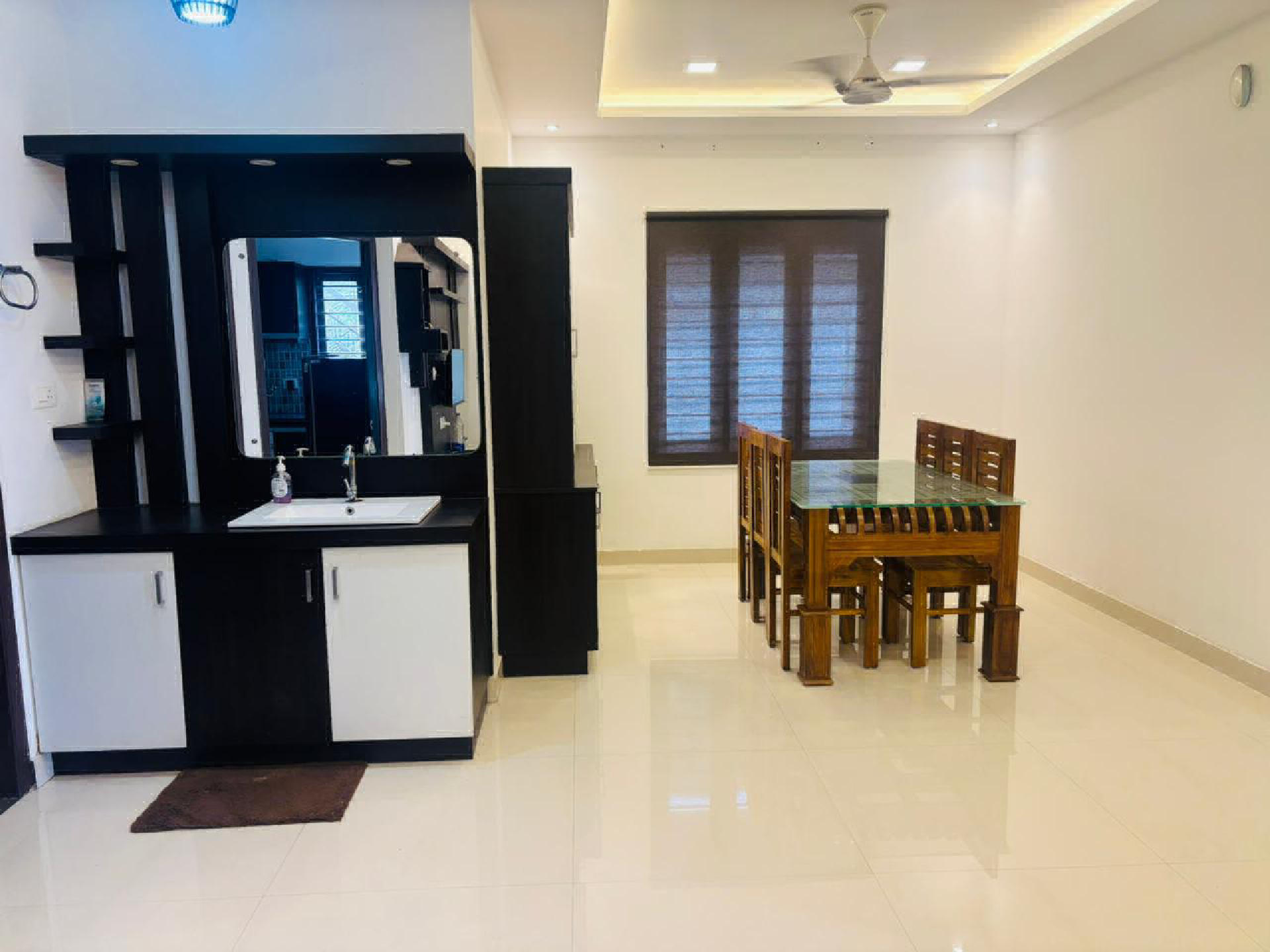House first floor for rent near chitoor
