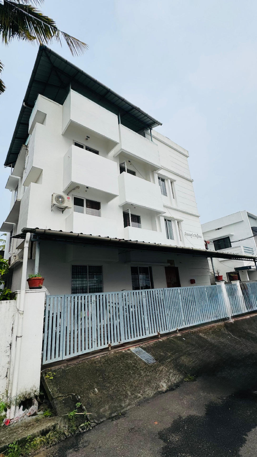 Flat/Apartment for Sale