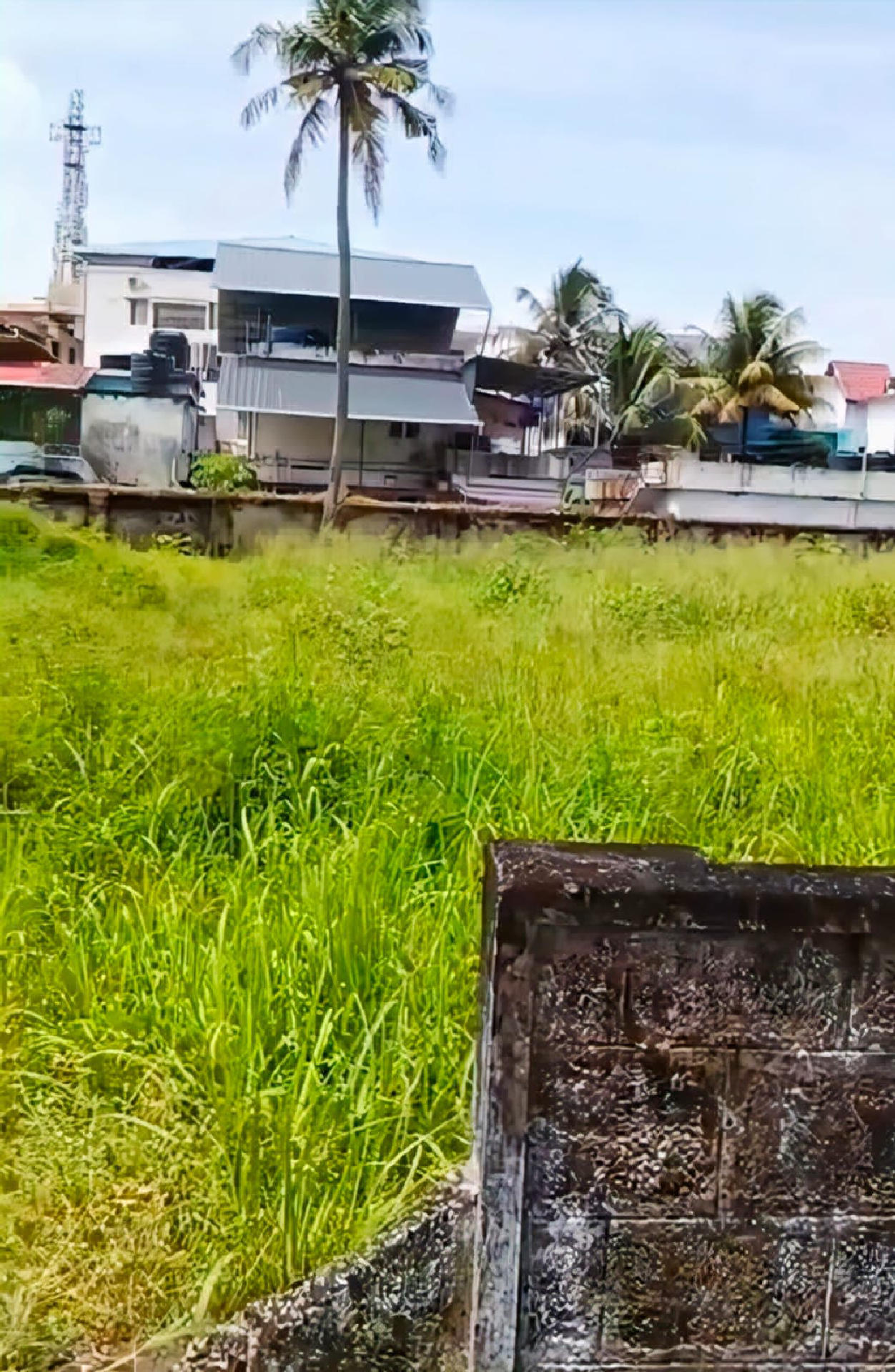 Land / House Plot for Sale