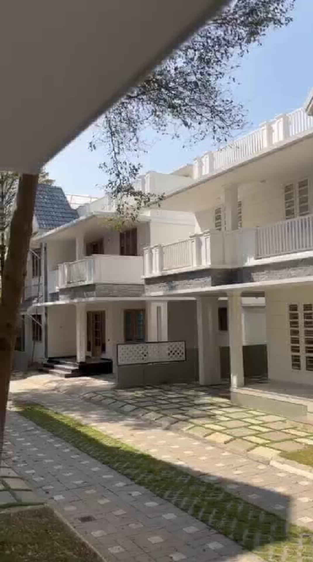 villa for Sale