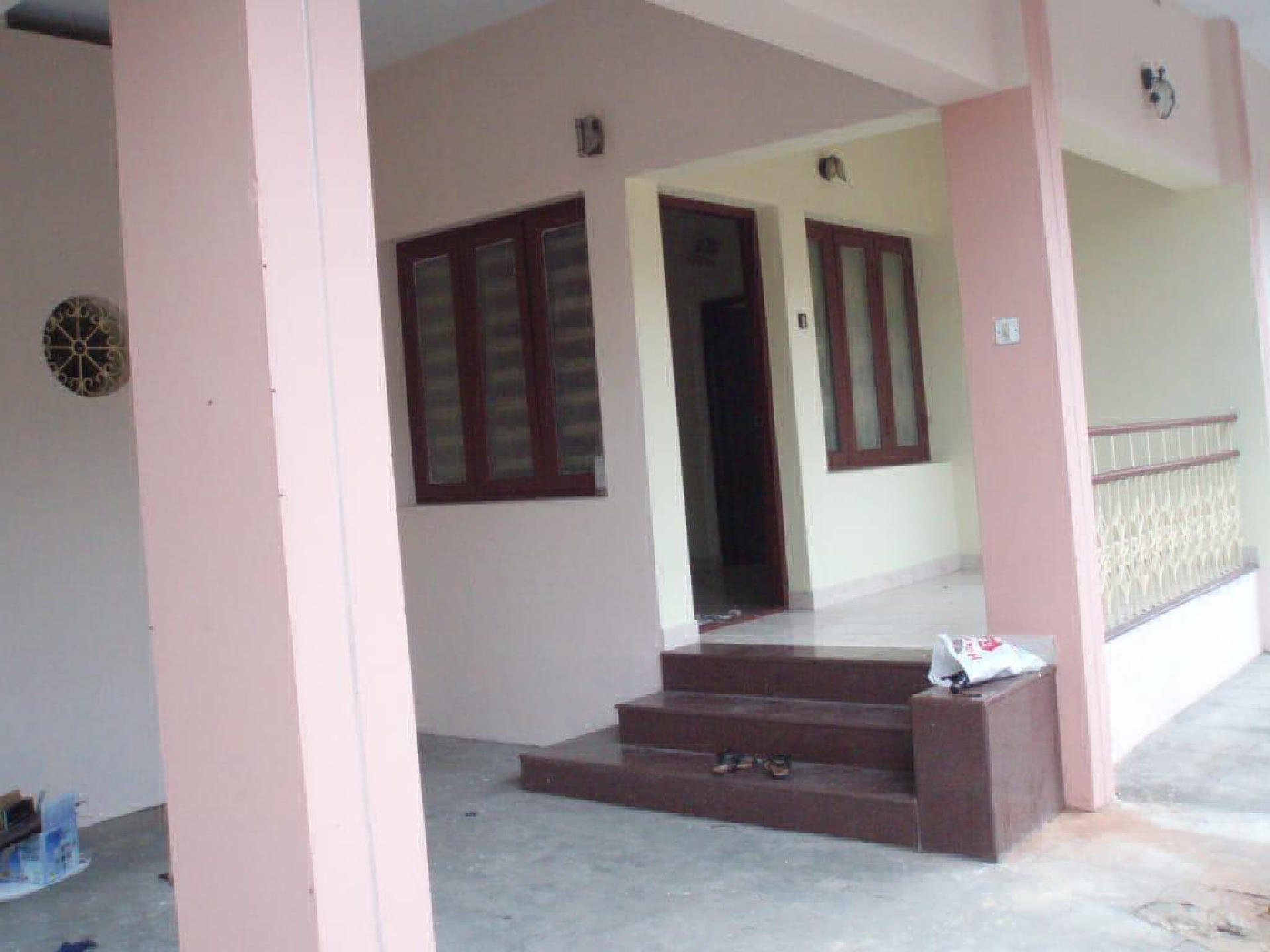 Land with old House for Sale