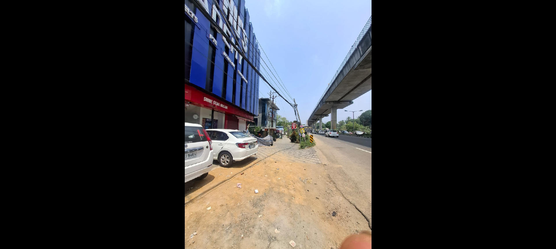 Shops/ Showroom for Rent